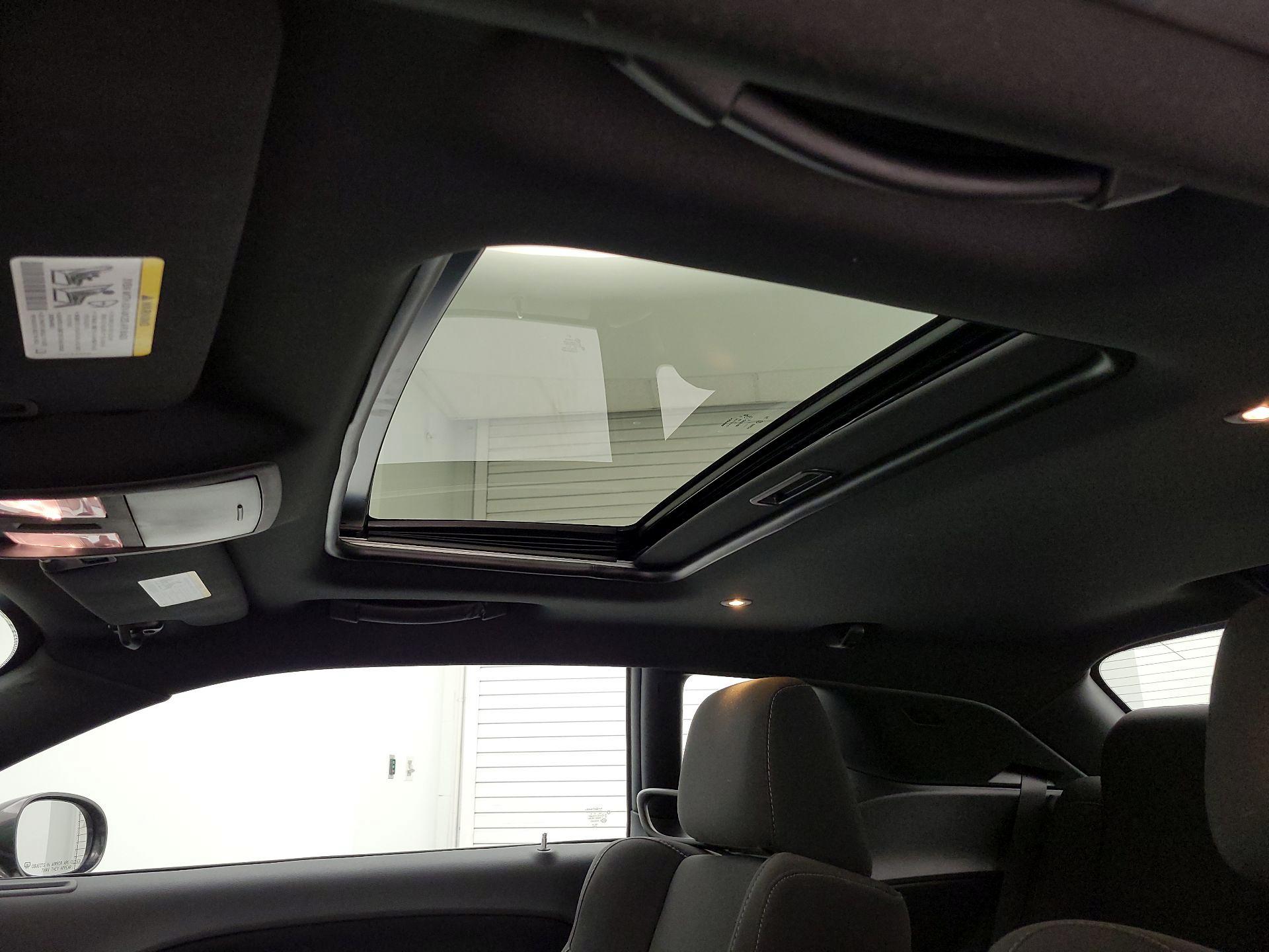 Thumbnail: 2016 Dodge Challenger - 19