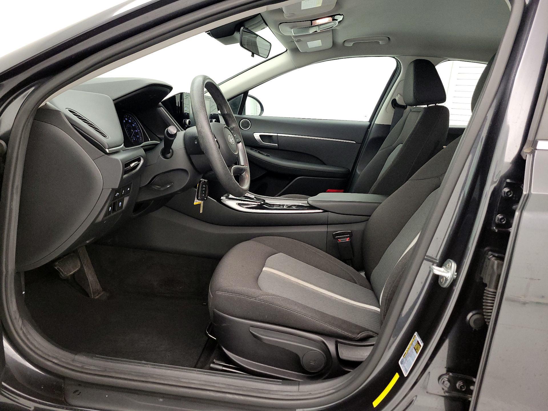 Thumbnail: 2022 Hyundai Sonata - 11