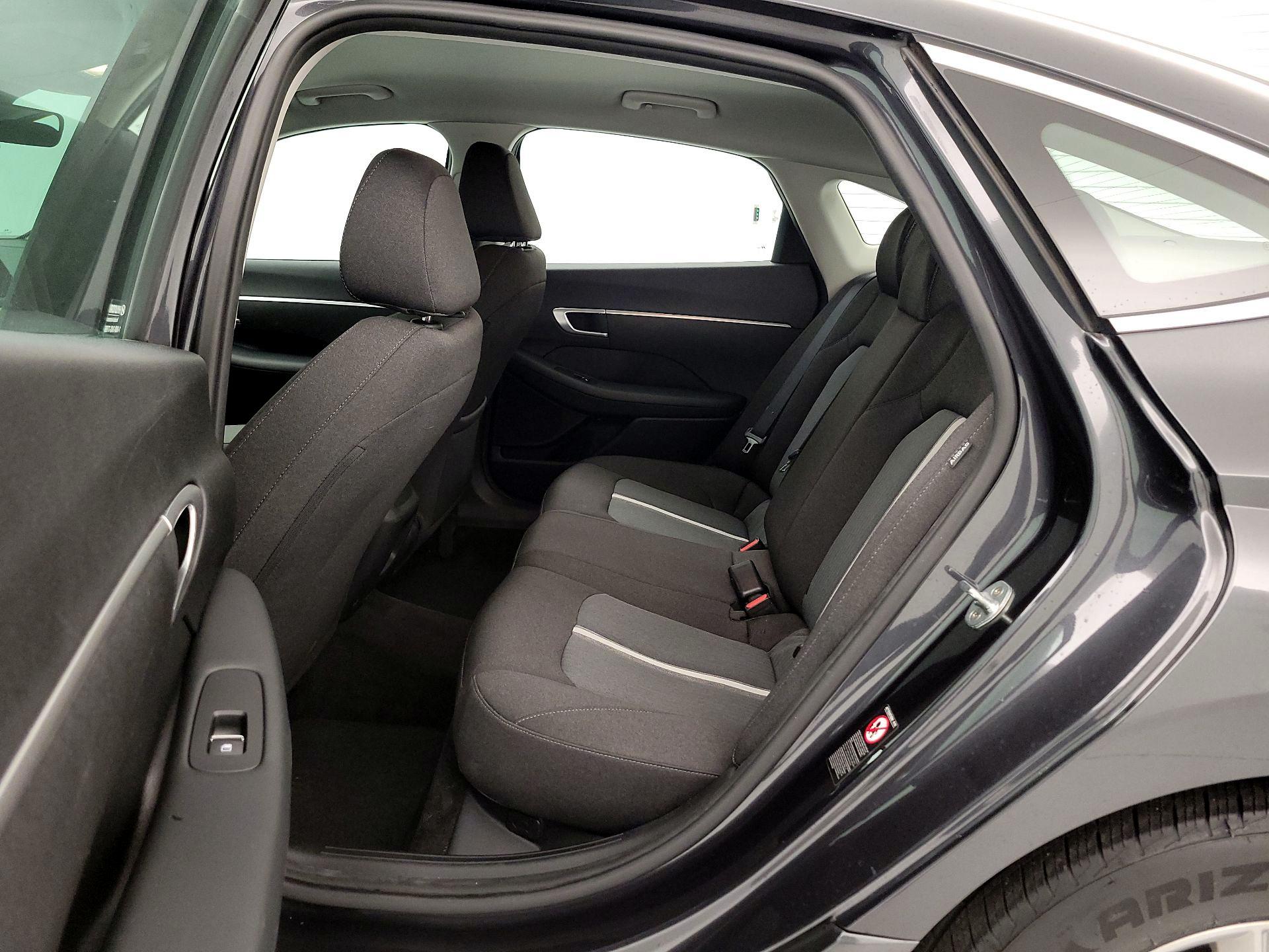 Thumbnail: 2022 Hyundai Sonata - 19