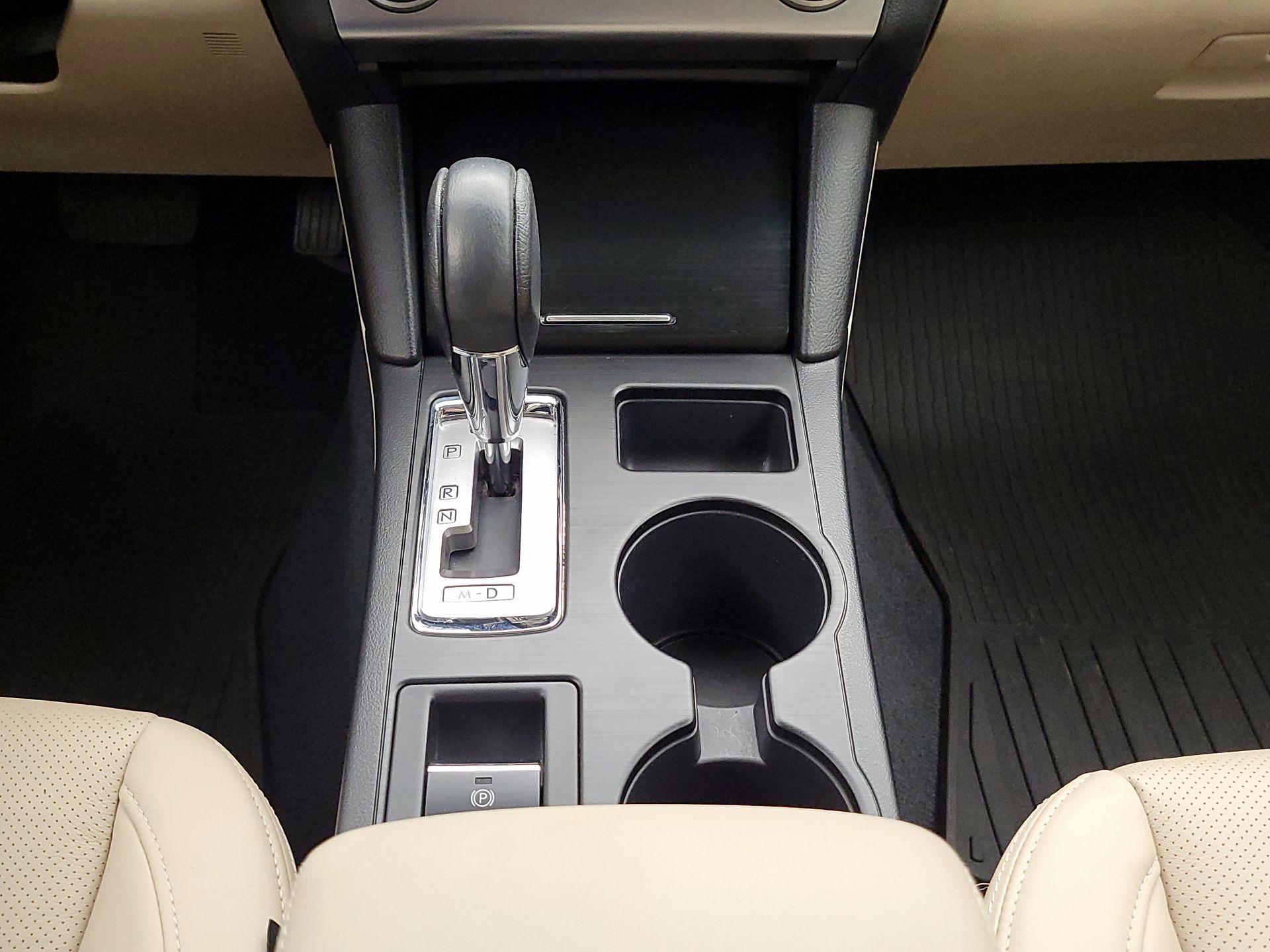 Thumbnail: 2017 Subaru Outback - 17