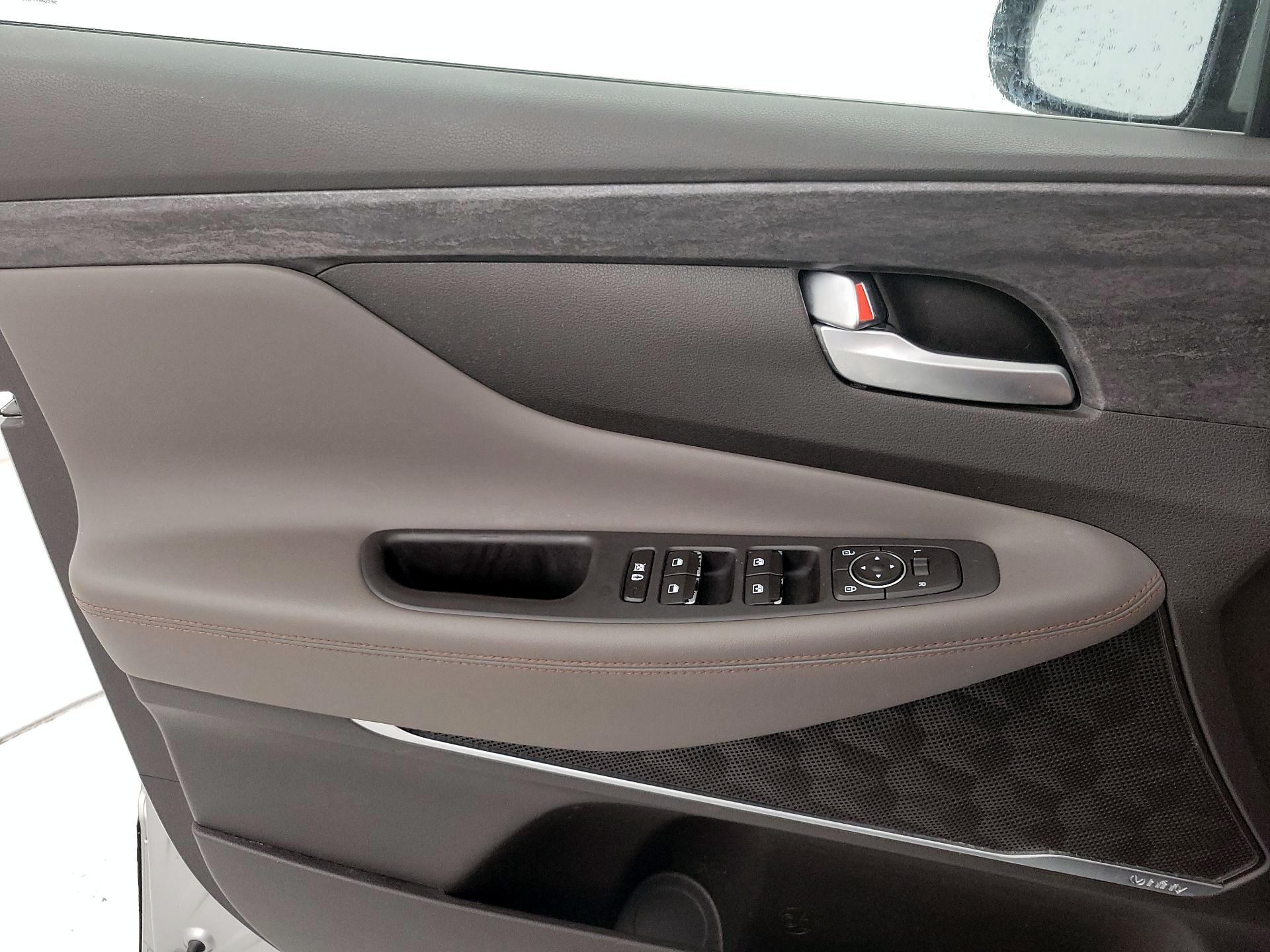 Thumbnail: 2020 Hyundai Santa Fe - 12