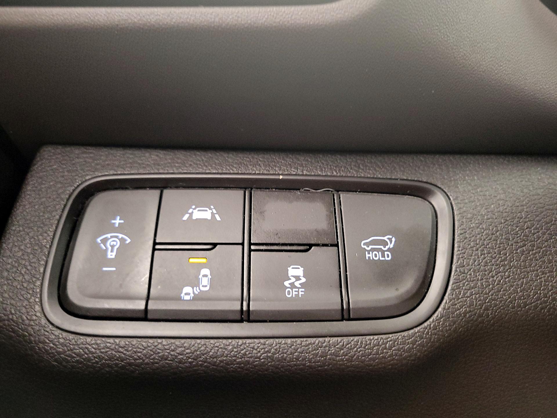 Thumbnail: 2020 Hyundai Santa Fe - 13