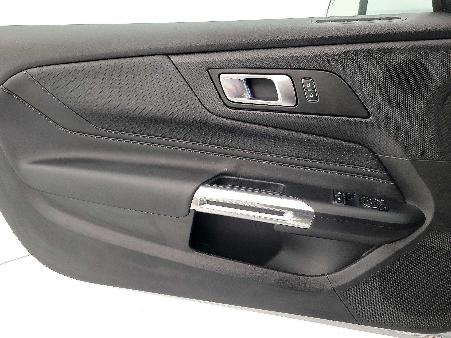 Thumbnail: 2025 Ford Mustang - 12