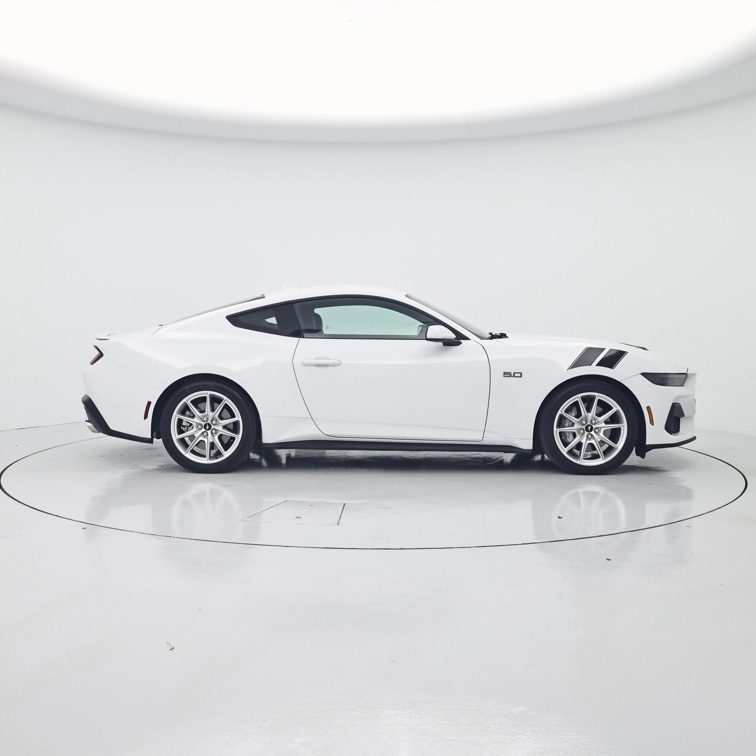 Thumbnail: 2025 Ford Mustang - 7