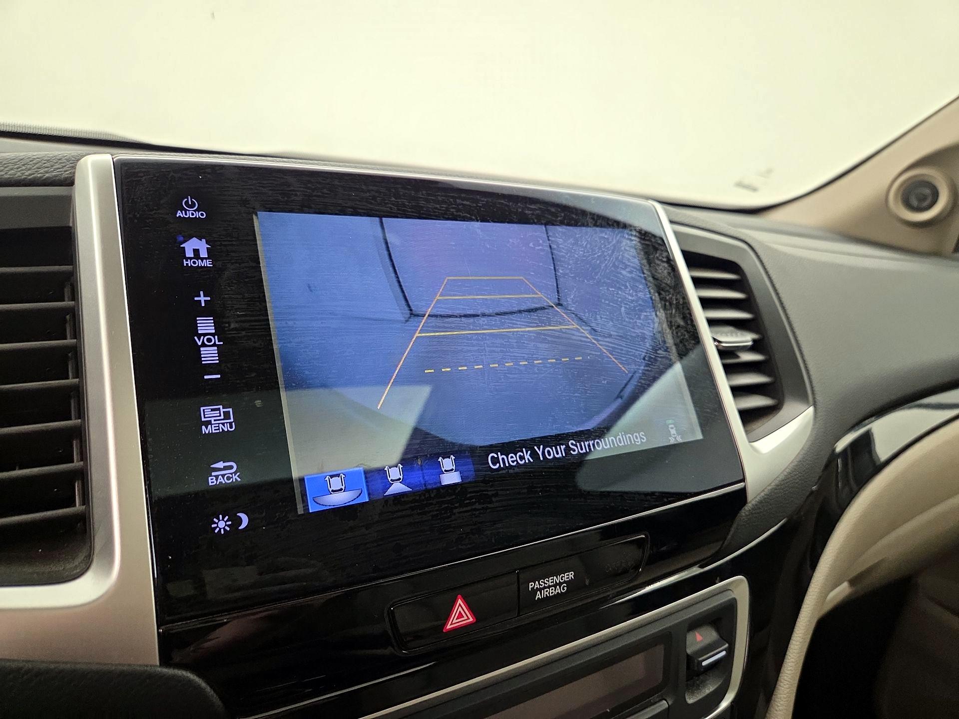 Thumbnail: 2017 Honda Ridgeline - 14