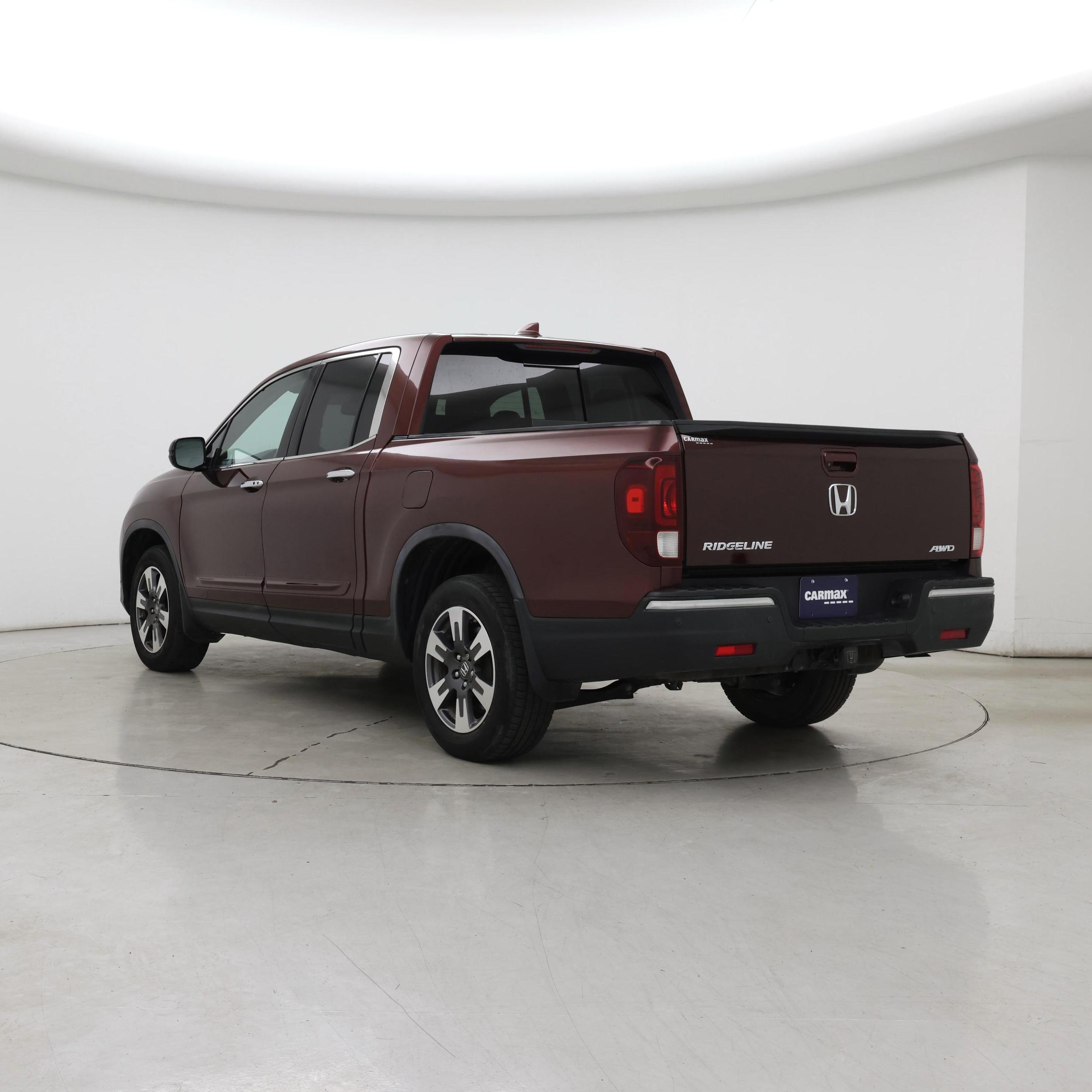 Thumbnail: 2017 Honda Ridgeline - 2