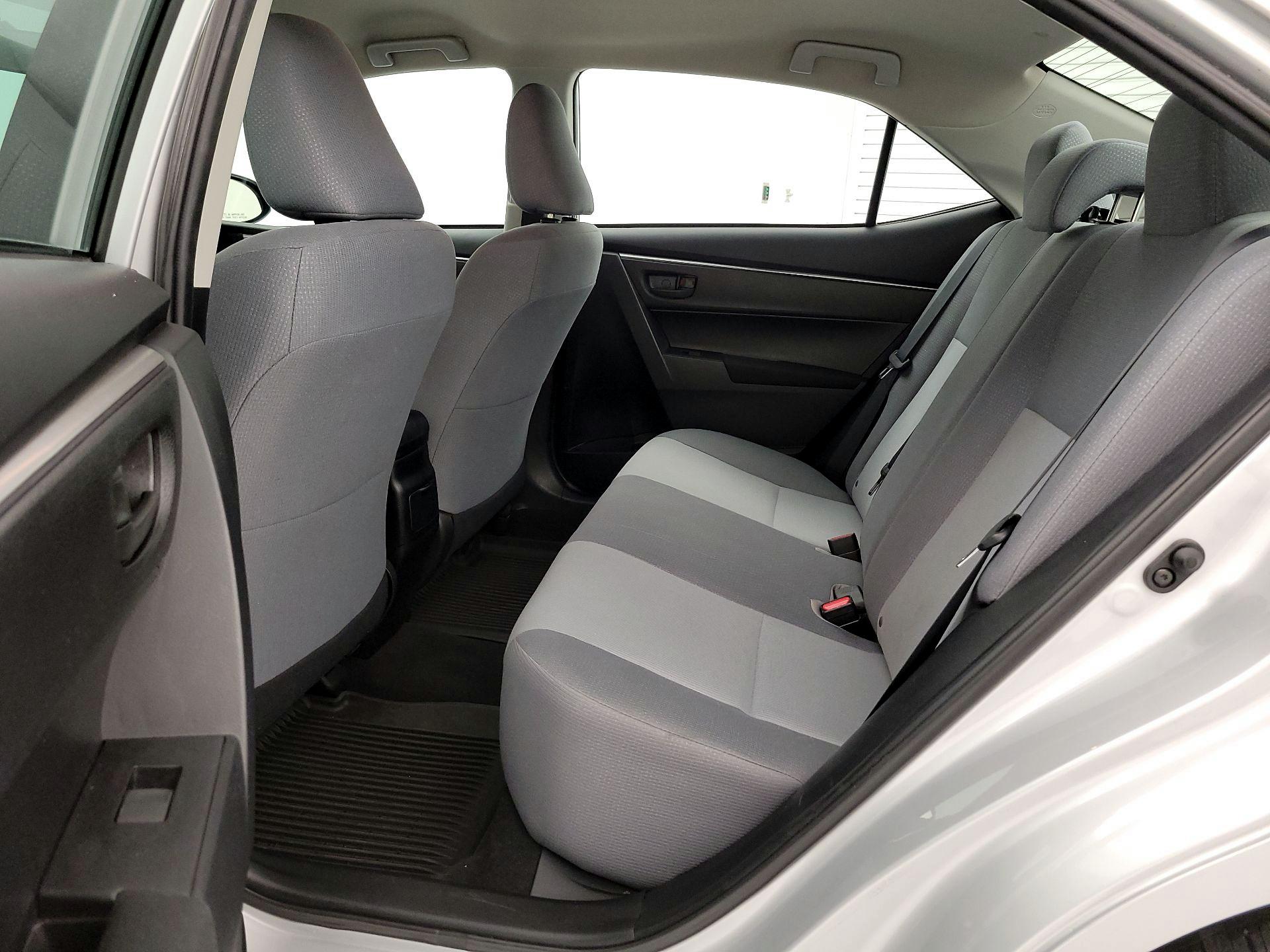 Thumbnail: 2014 Toyota Corolla - 18