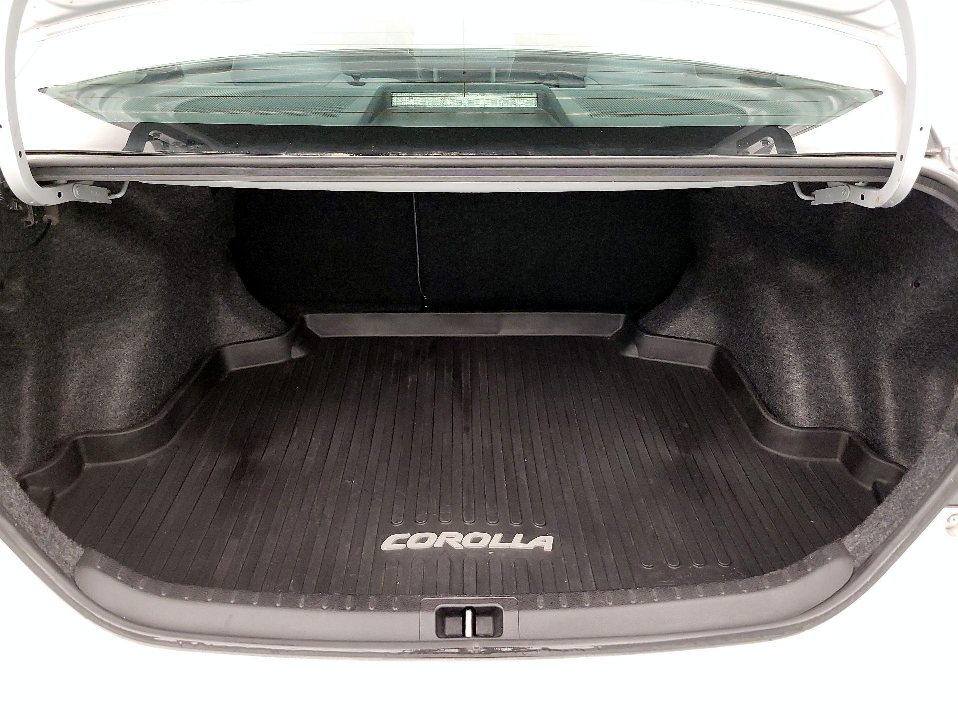 Thumbnail: 2014 Toyota Corolla - 19