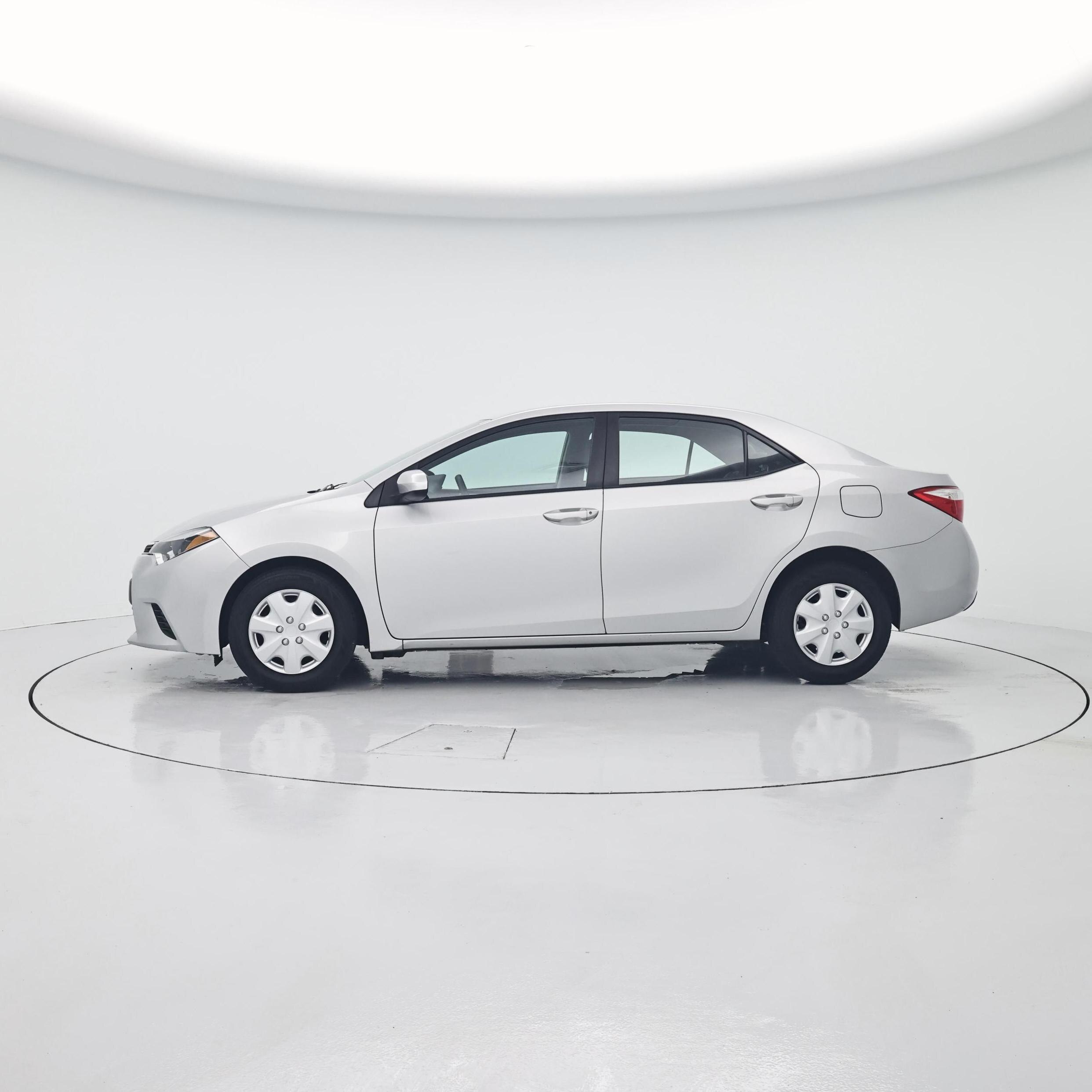 Thumbnail: 2014 Toyota Corolla - 3