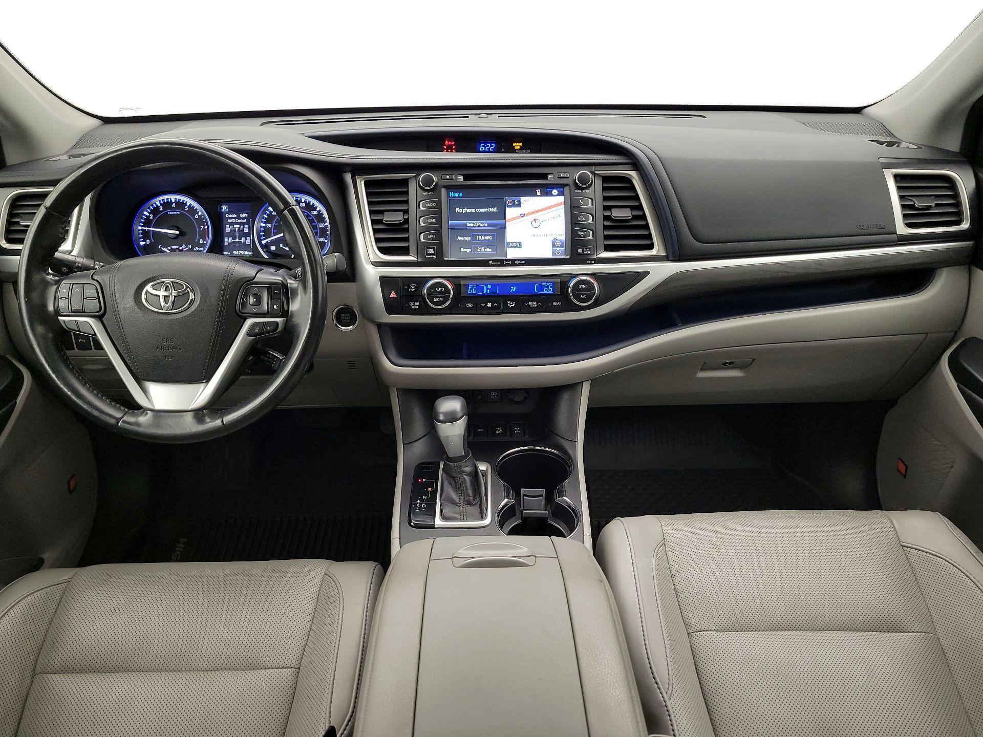 Thumbnail: 2017 Toyota Highlander - 9