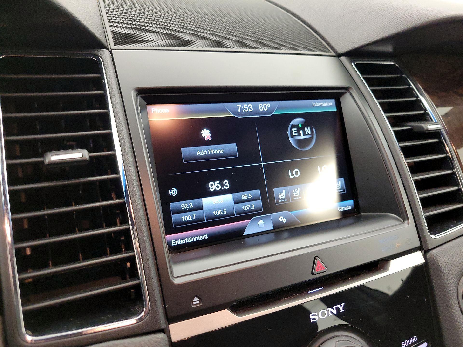 Thumbnail: 2015 Ford Taurus - 15