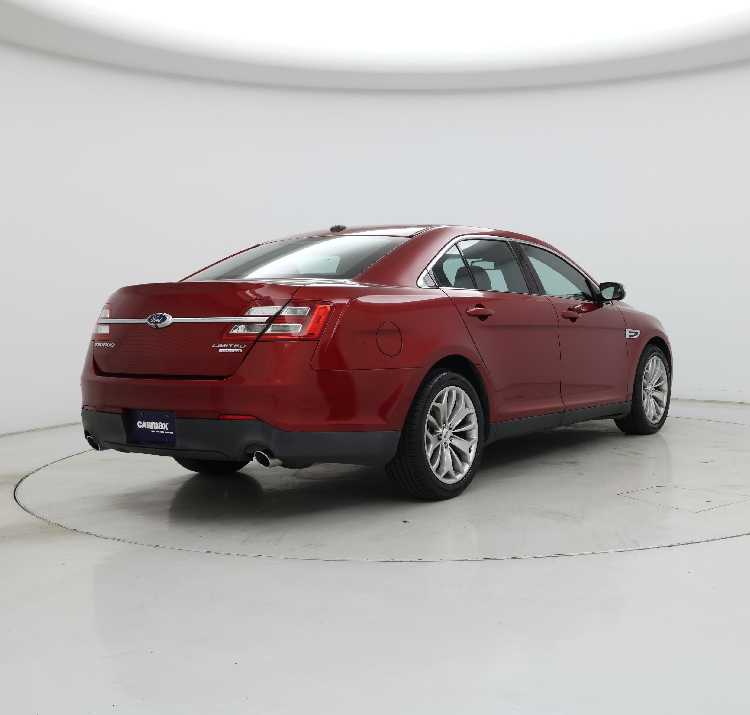 Thumbnail: 2015 Ford Taurus - 8