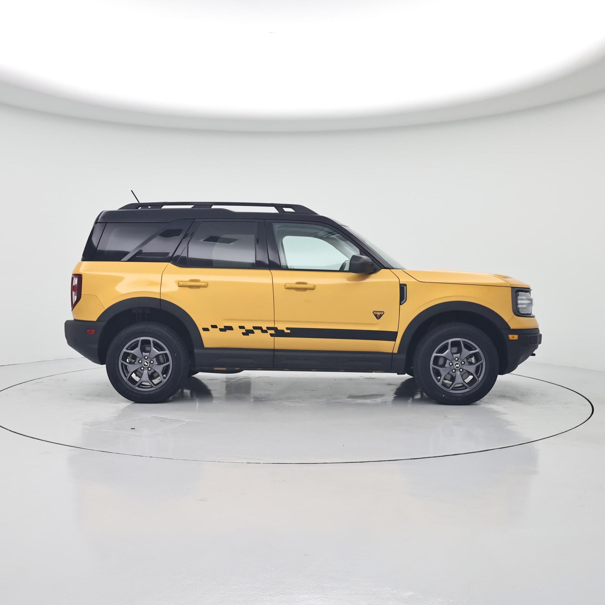 Thumbnail: 2022 Ford Bronco Sport - 7