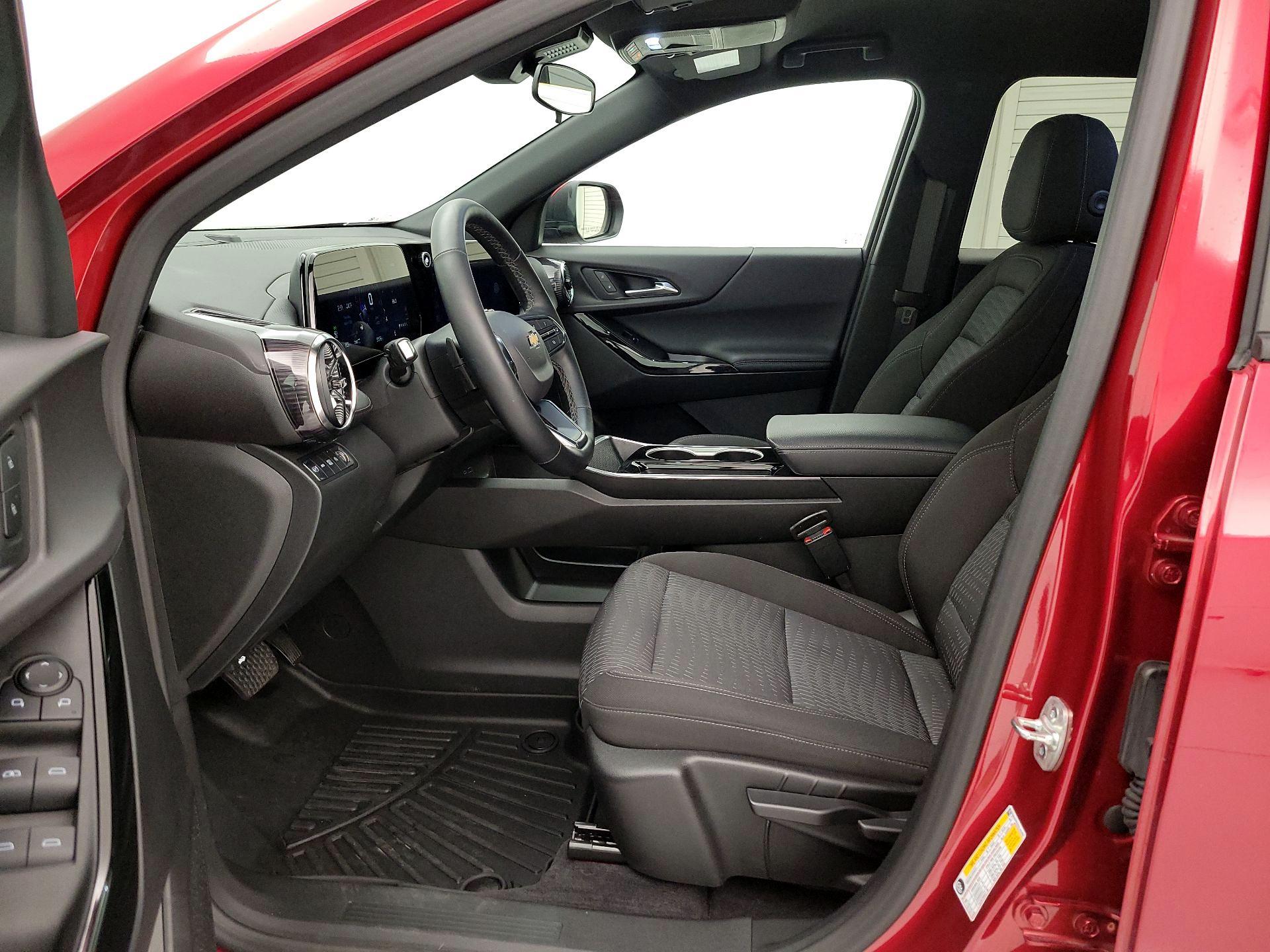 Thumbnail: 2025 Chevrolet Equinox - 11