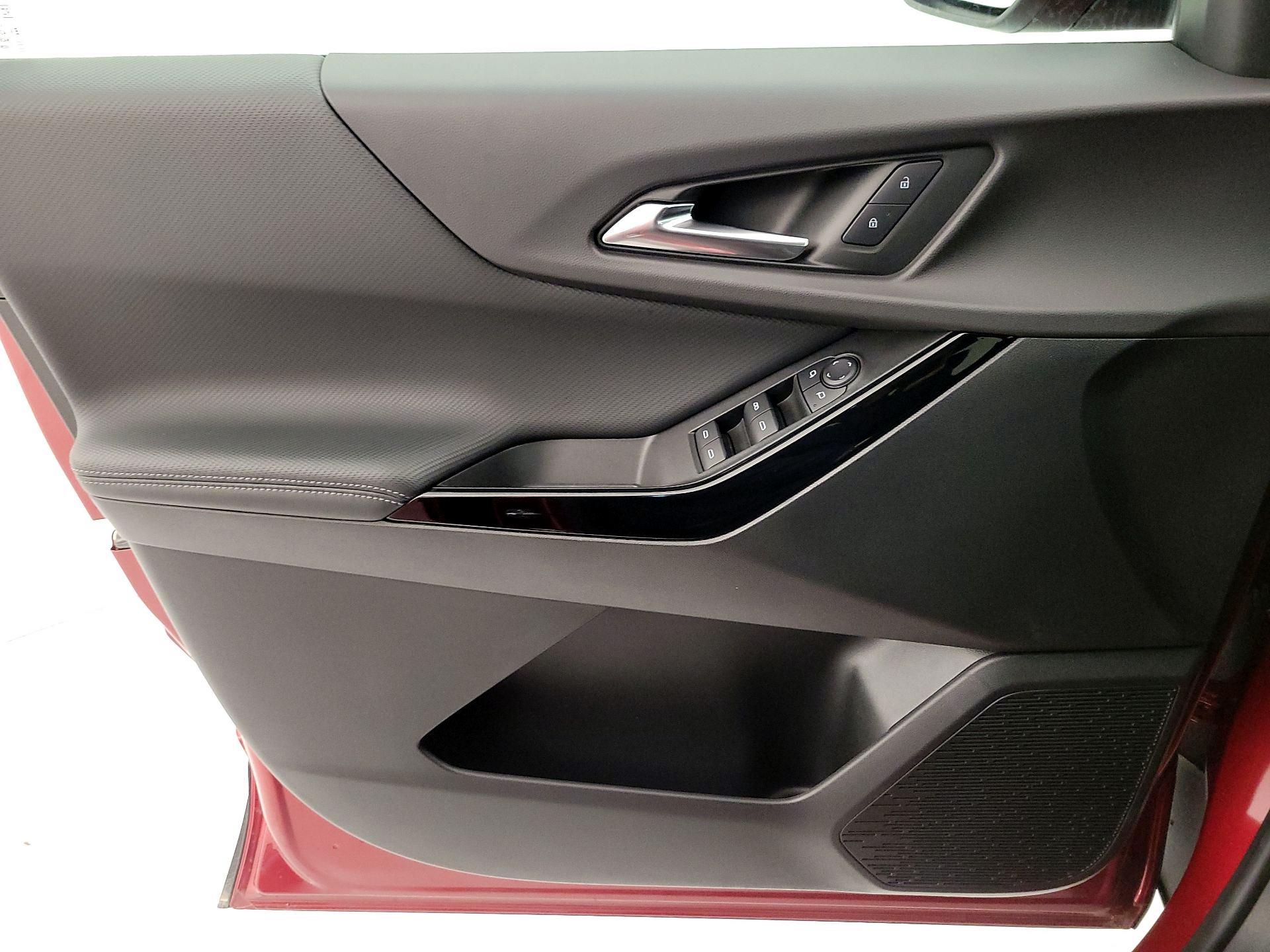 Thumbnail: 2025 Chevrolet Equinox - 12