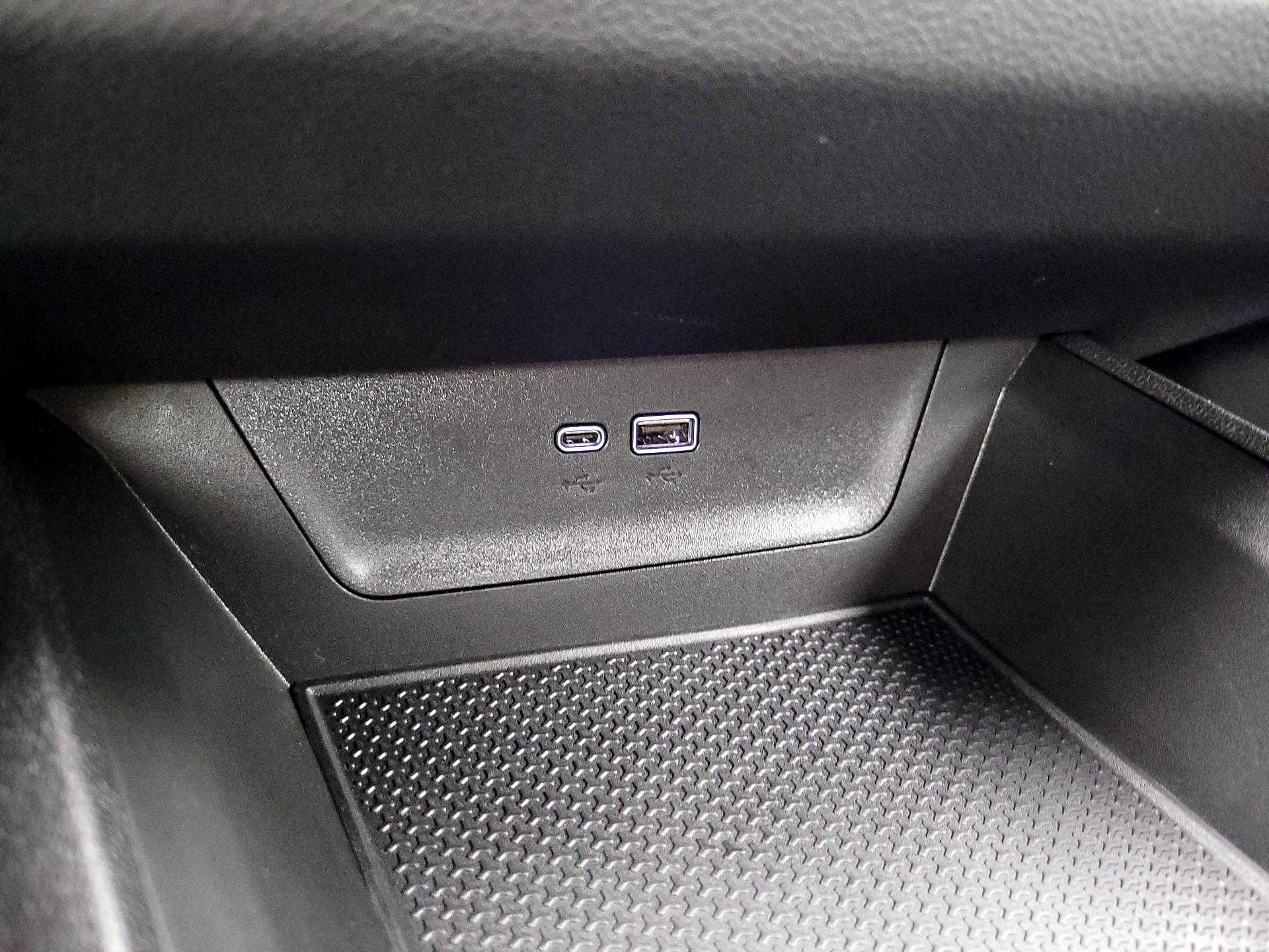 Thumbnail: 2025 Chevrolet Equinox - 18