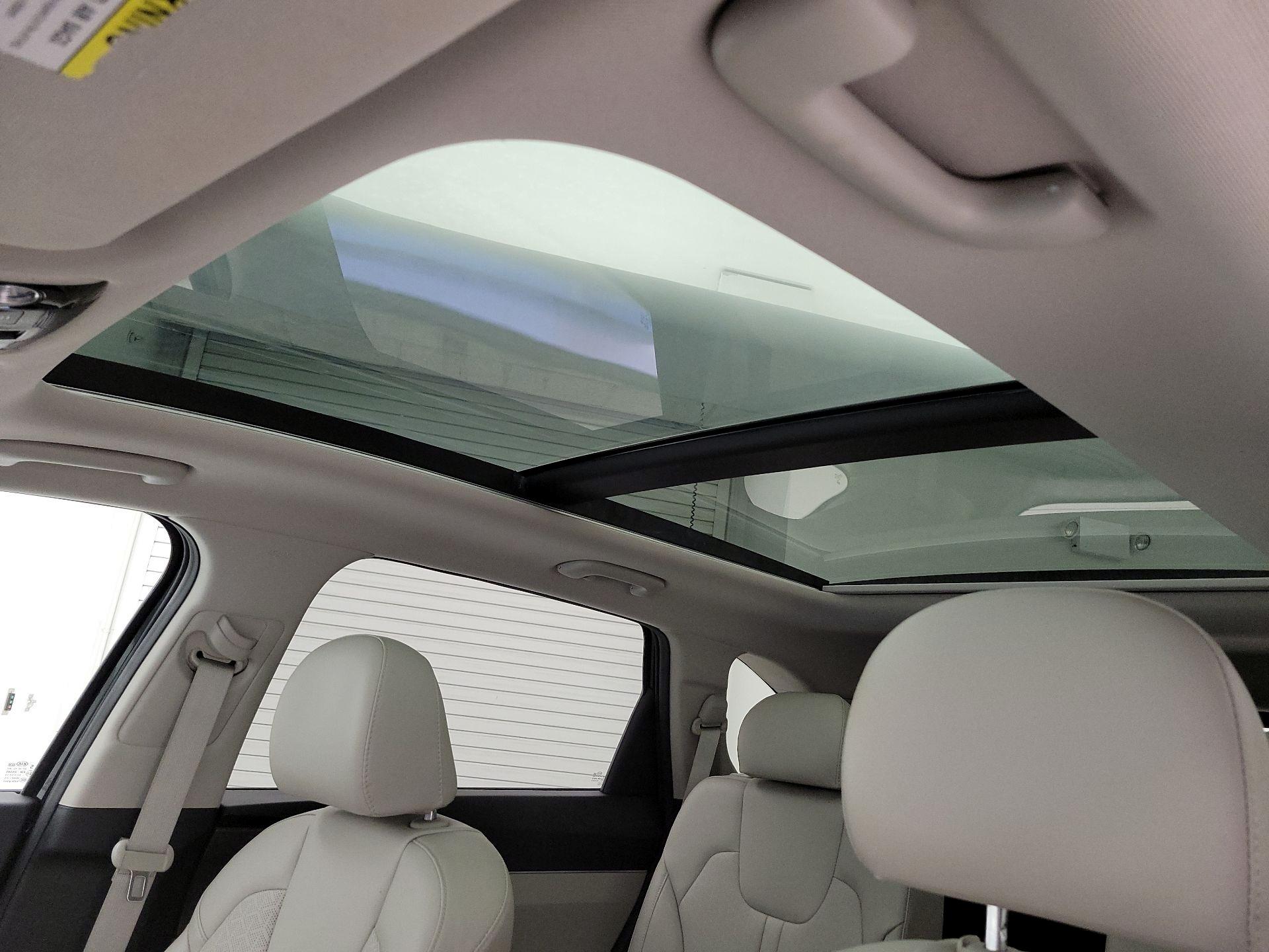 Thumbnail: 2021 Kia Sorento - 19