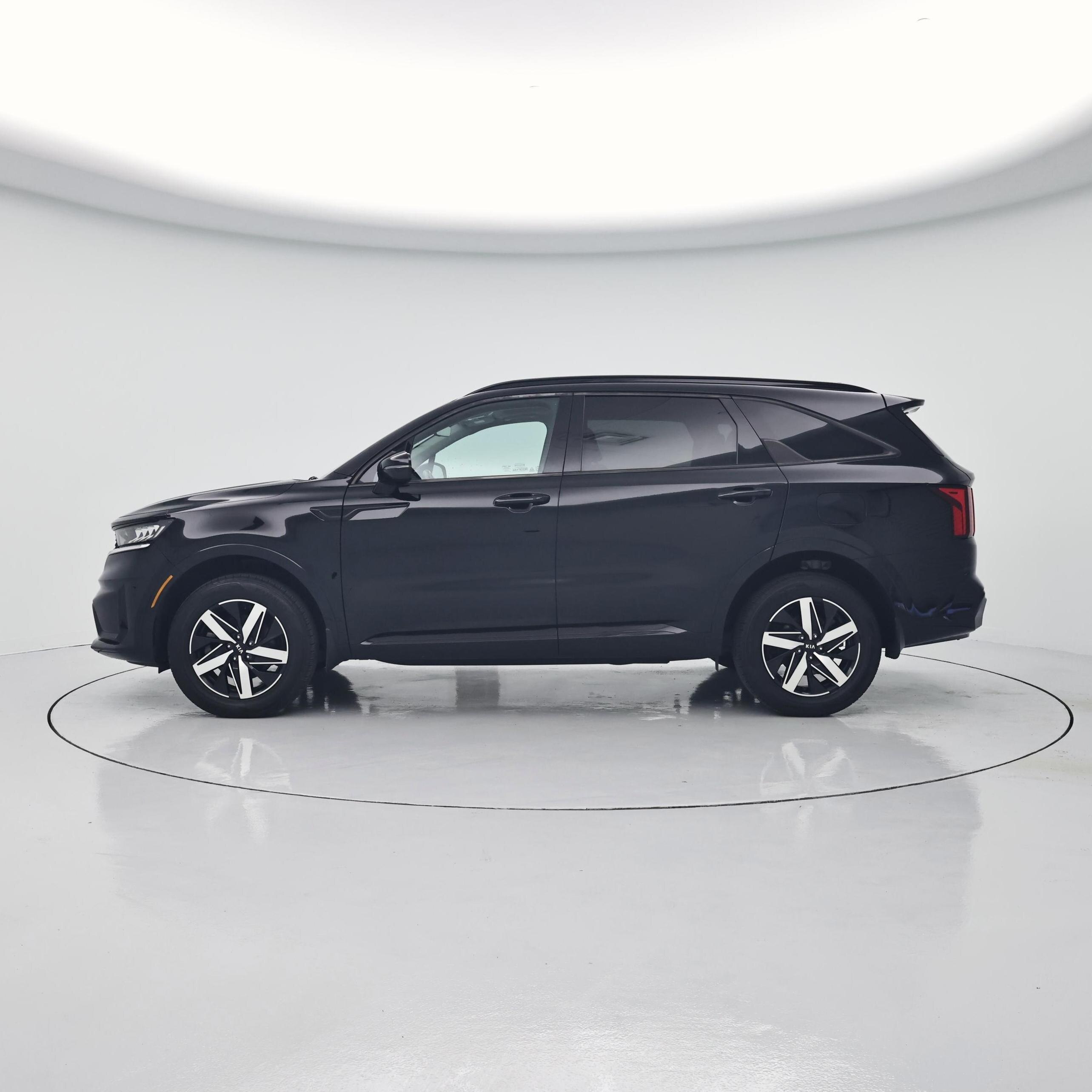 Thumbnail: 2021 Kia Sorento - 3