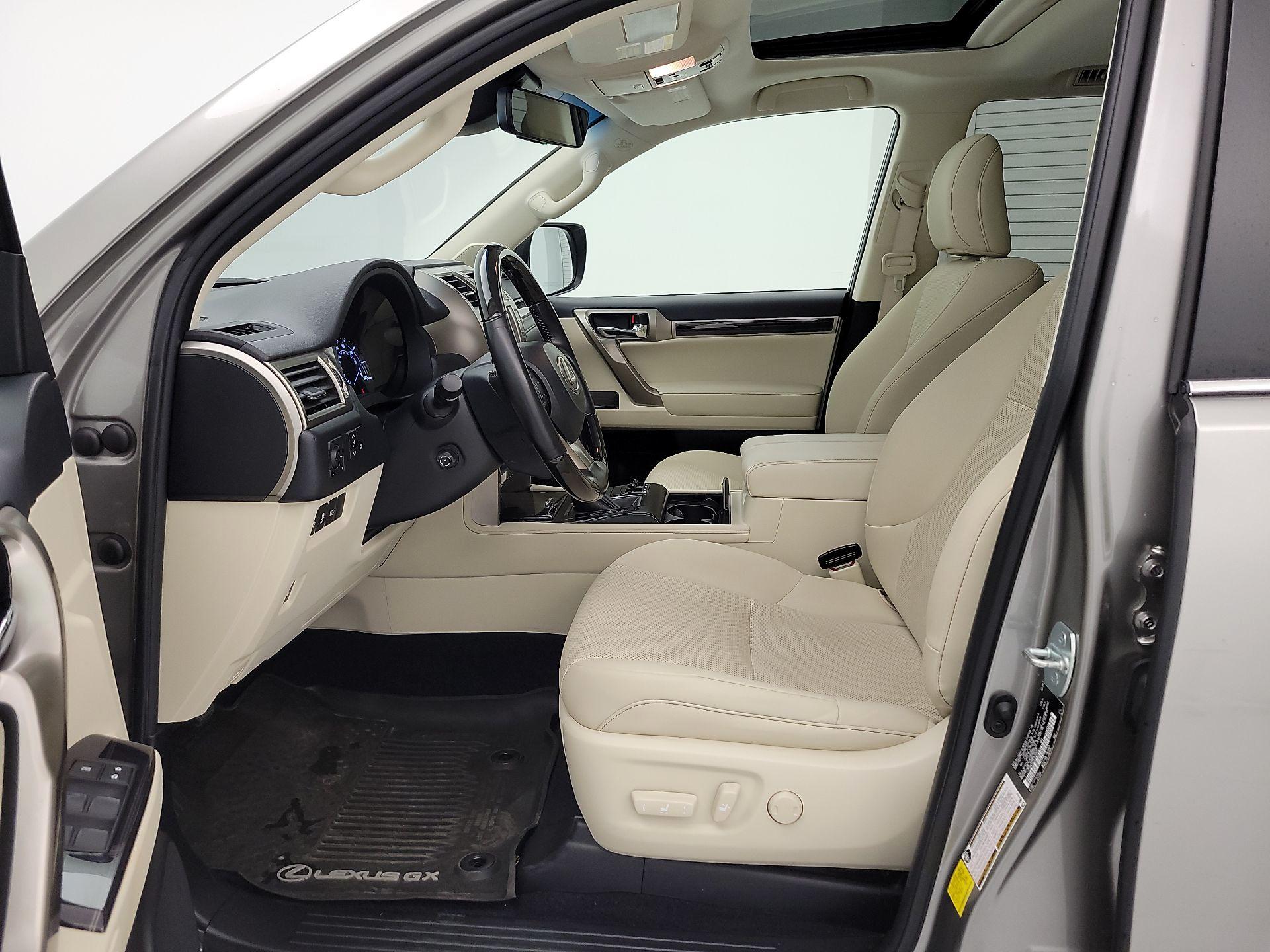 Thumbnail: 2020 Lexus GX - 11