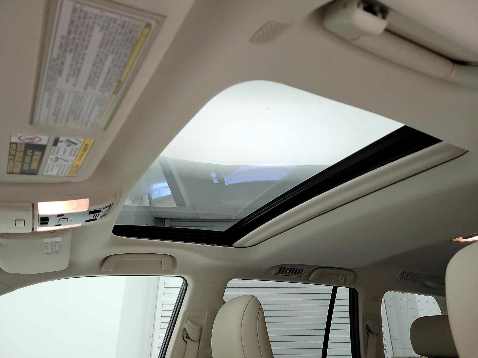 Thumbnail: 2020 Lexus GX - 20