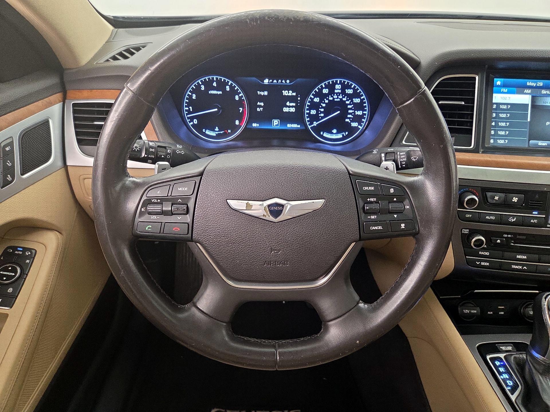 Thumbnail: 2015 Hyundai Genesis - 10