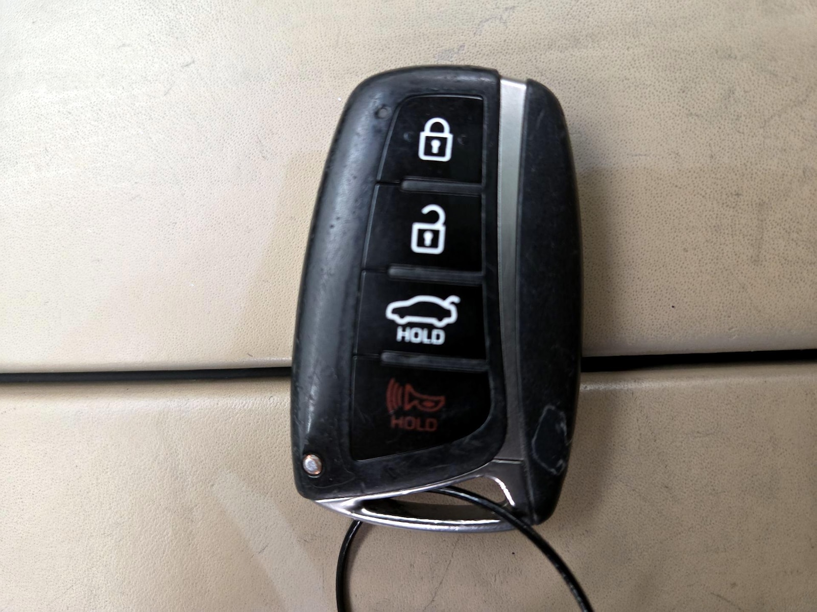 2015 Hyundai Genesis Base - Photo 26