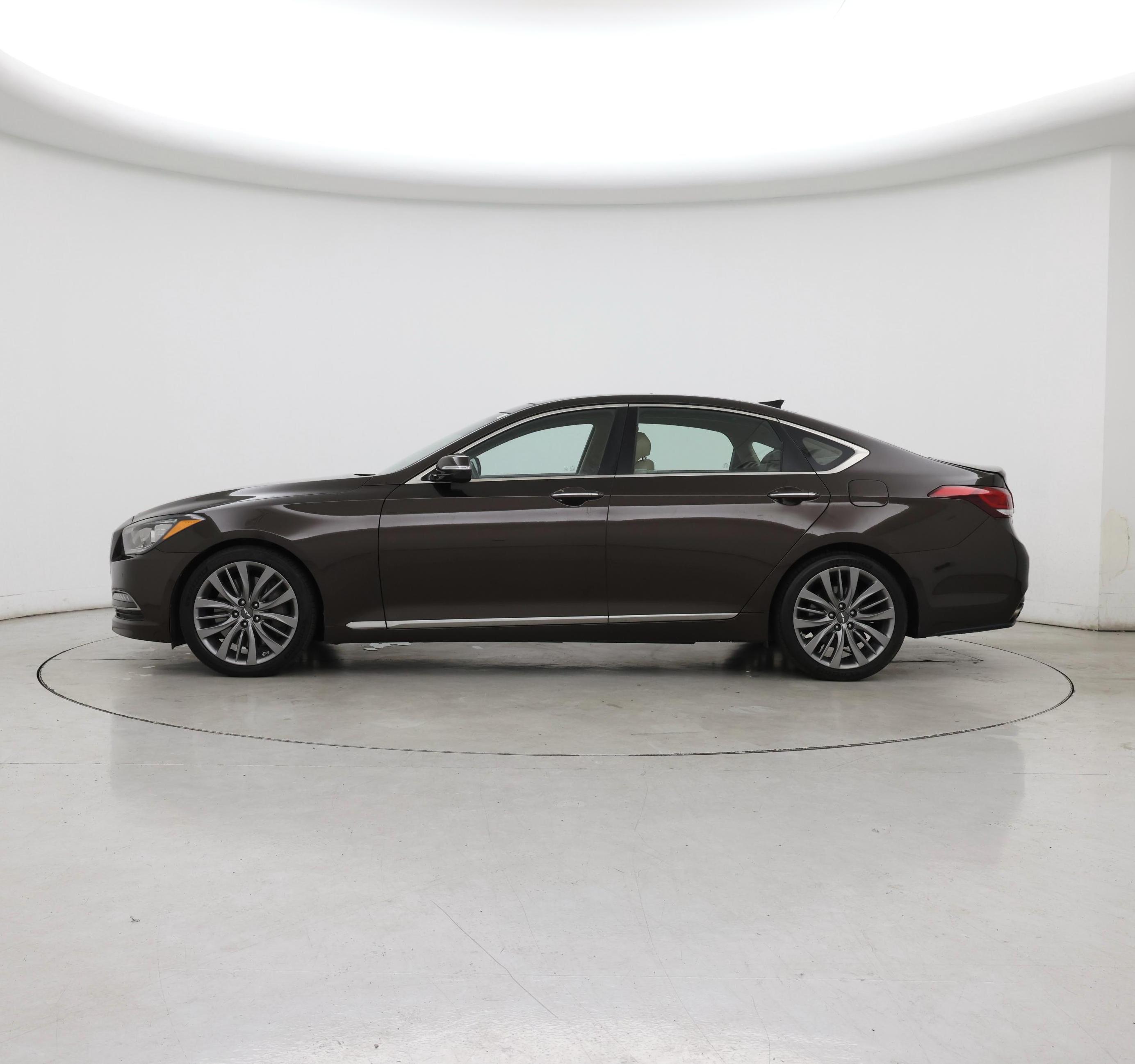 Thumbnail: 2015 Hyundai Genesis - 3
