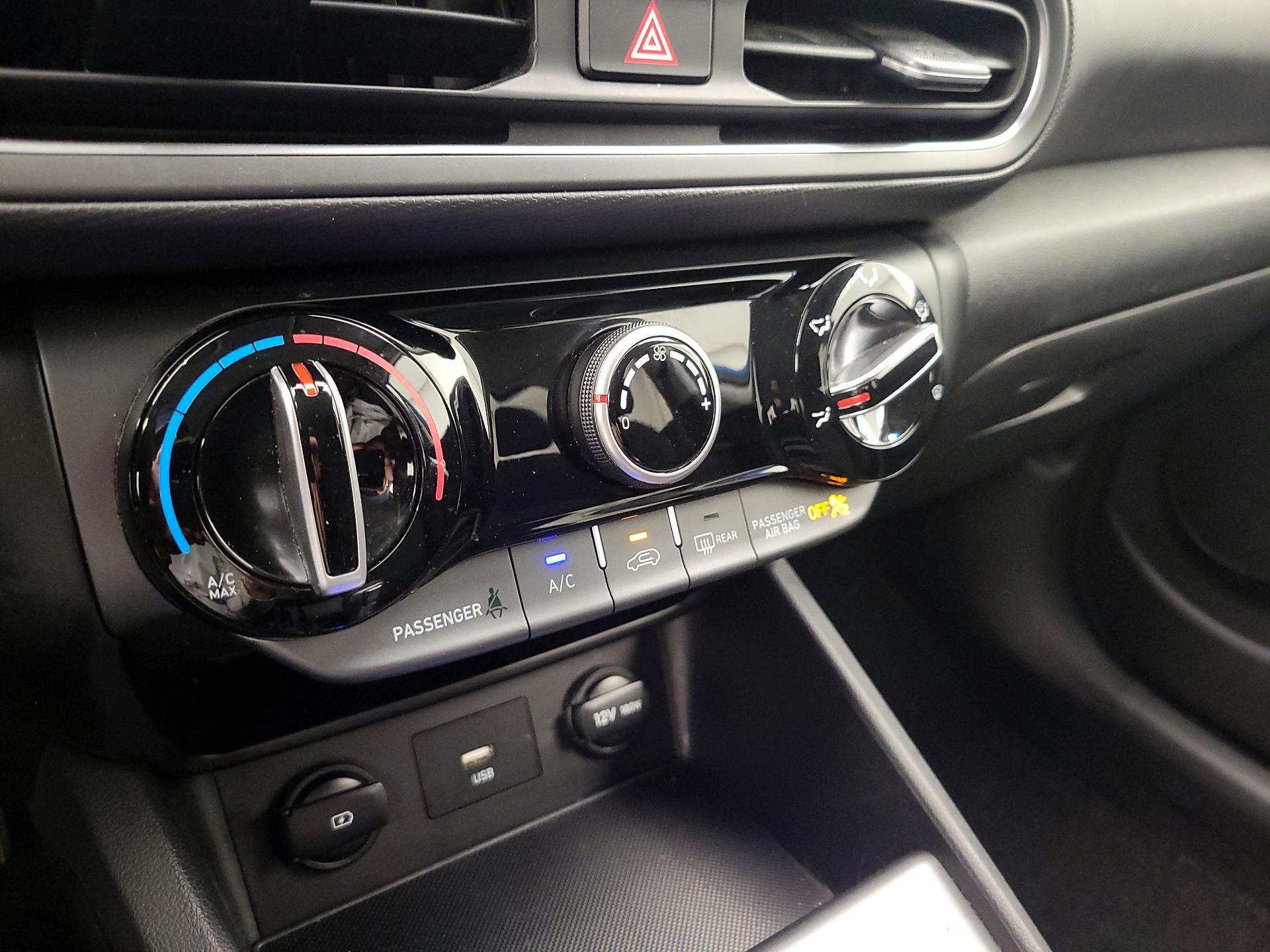 Thumbnail: 2022 Hyundai Kona - 16