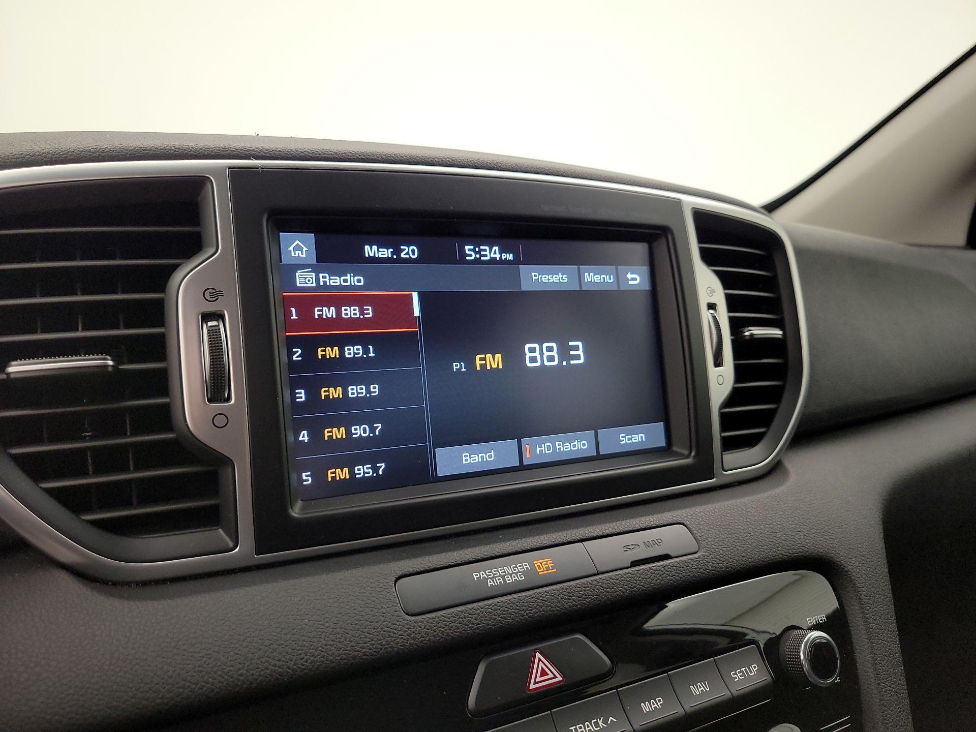 Thumbnail: 2018 Kia Sportage - 16