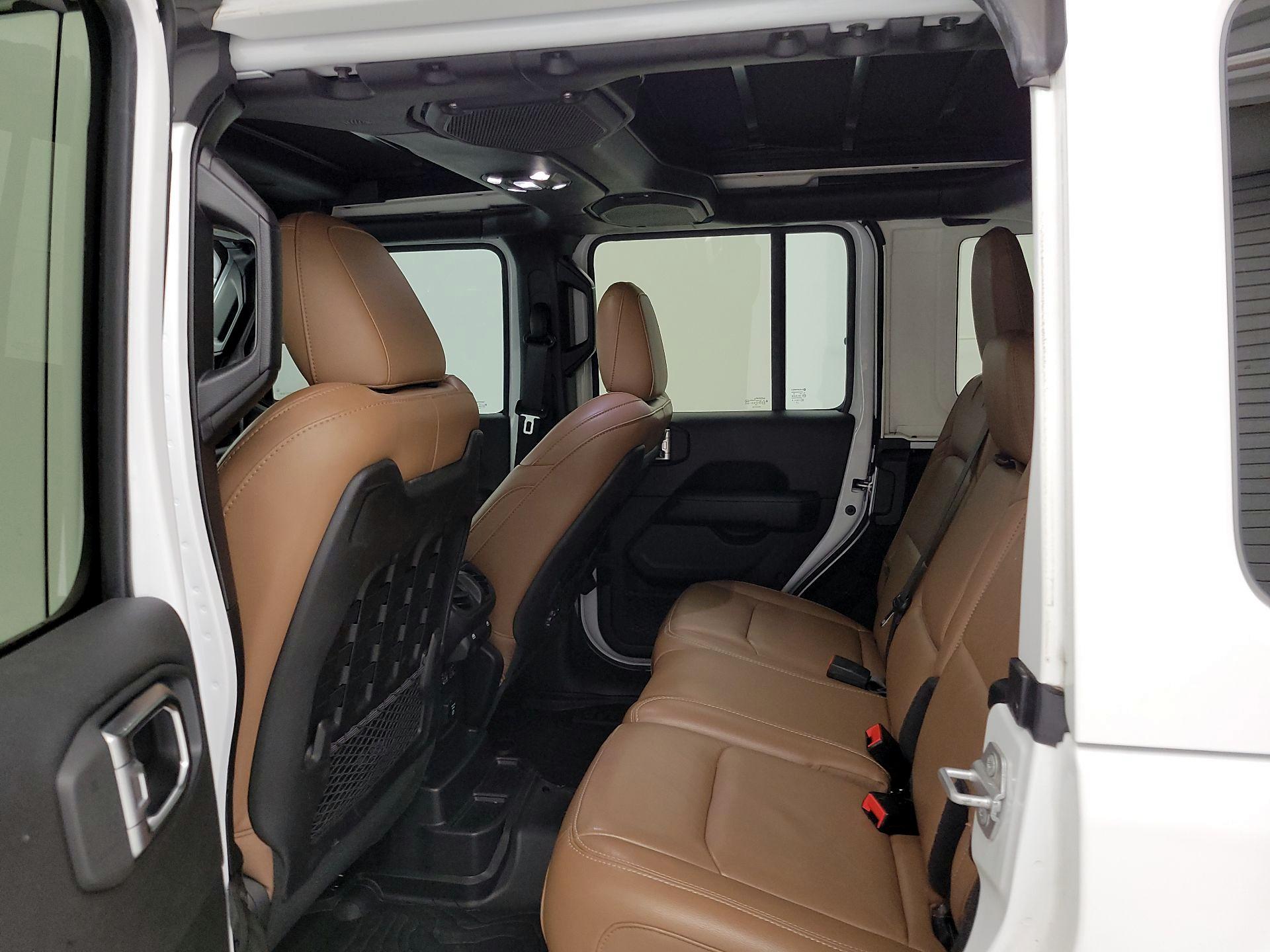Thumbnail: 2020 Jeep Wrangler - 20
