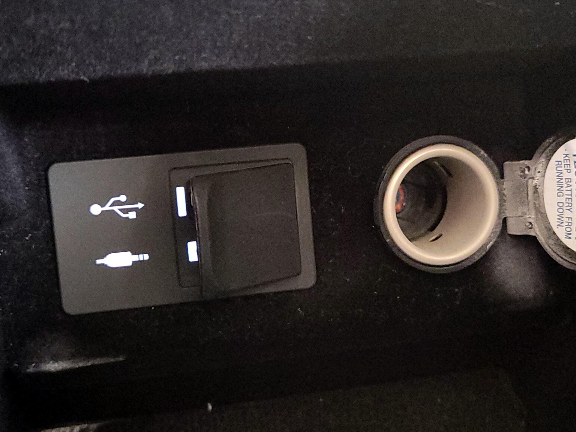 Thumbnail: 2014 Lexus ES - 19