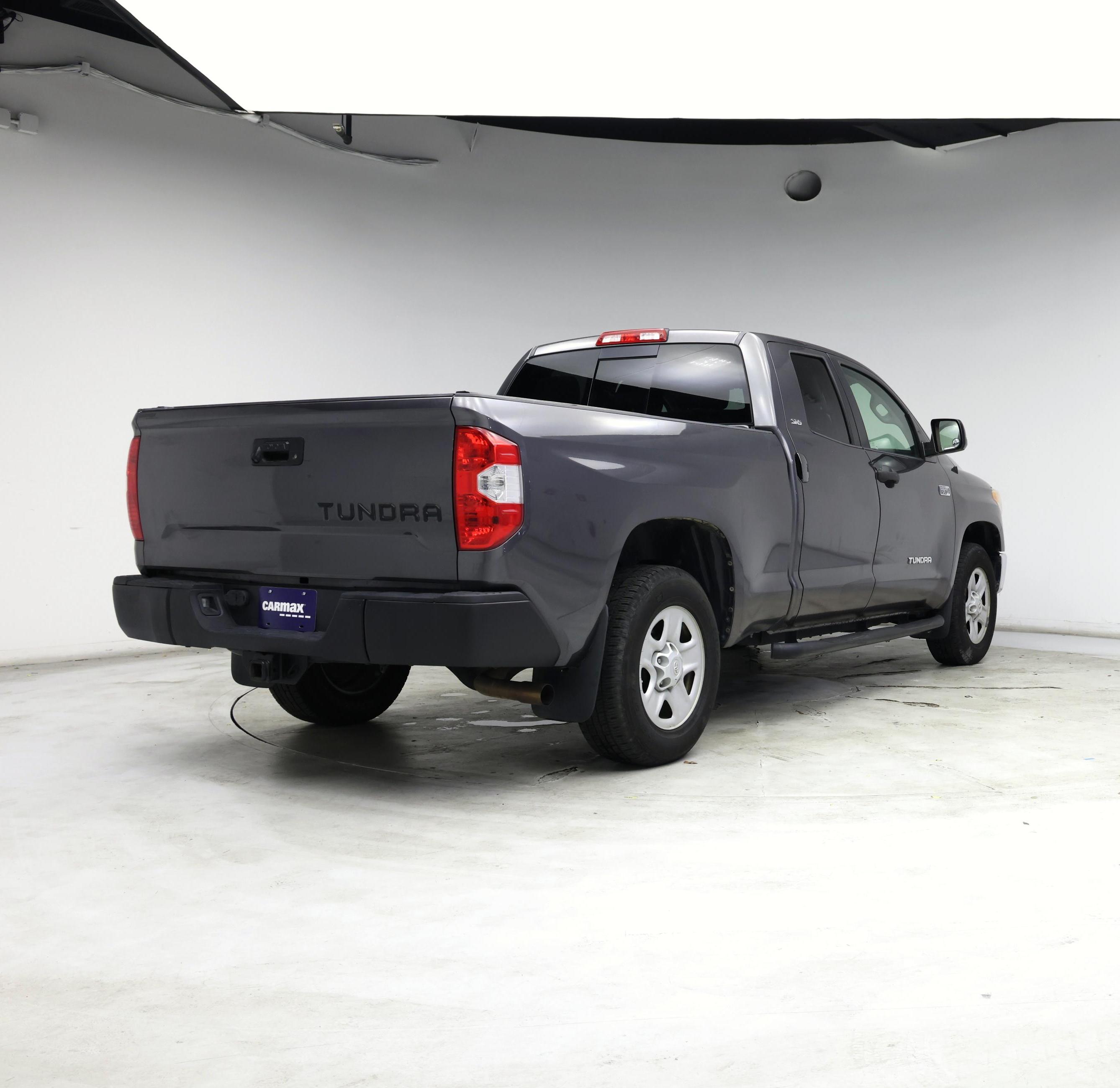 Thumbnail: 2015 Toyota Tundra - 8