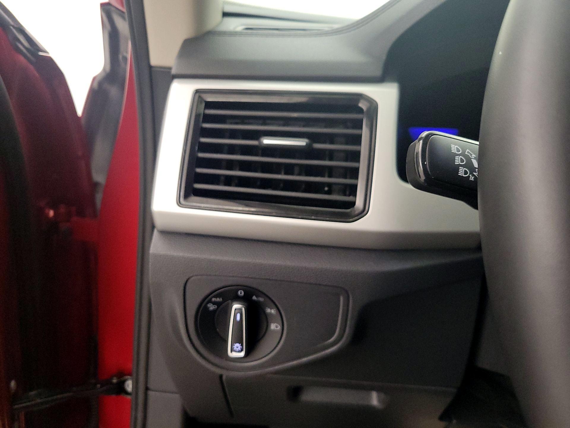 Thumbnail: 2022 Volkswagen Atlas - 13