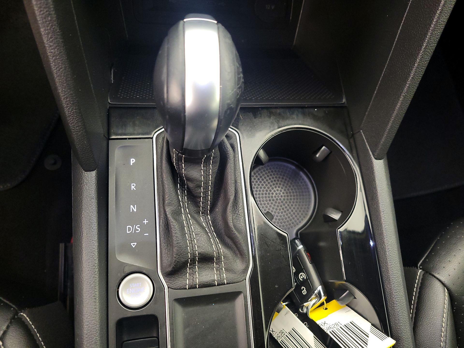 Thumbnail: 2022 Volkswagen Atlas - 17