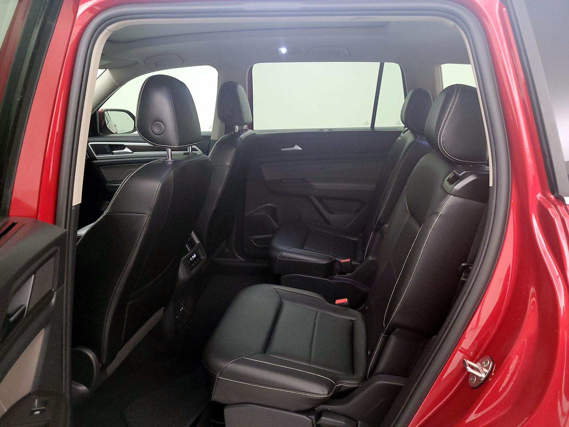 Thumbnail: 2022 Volkswagen Atlas - 18