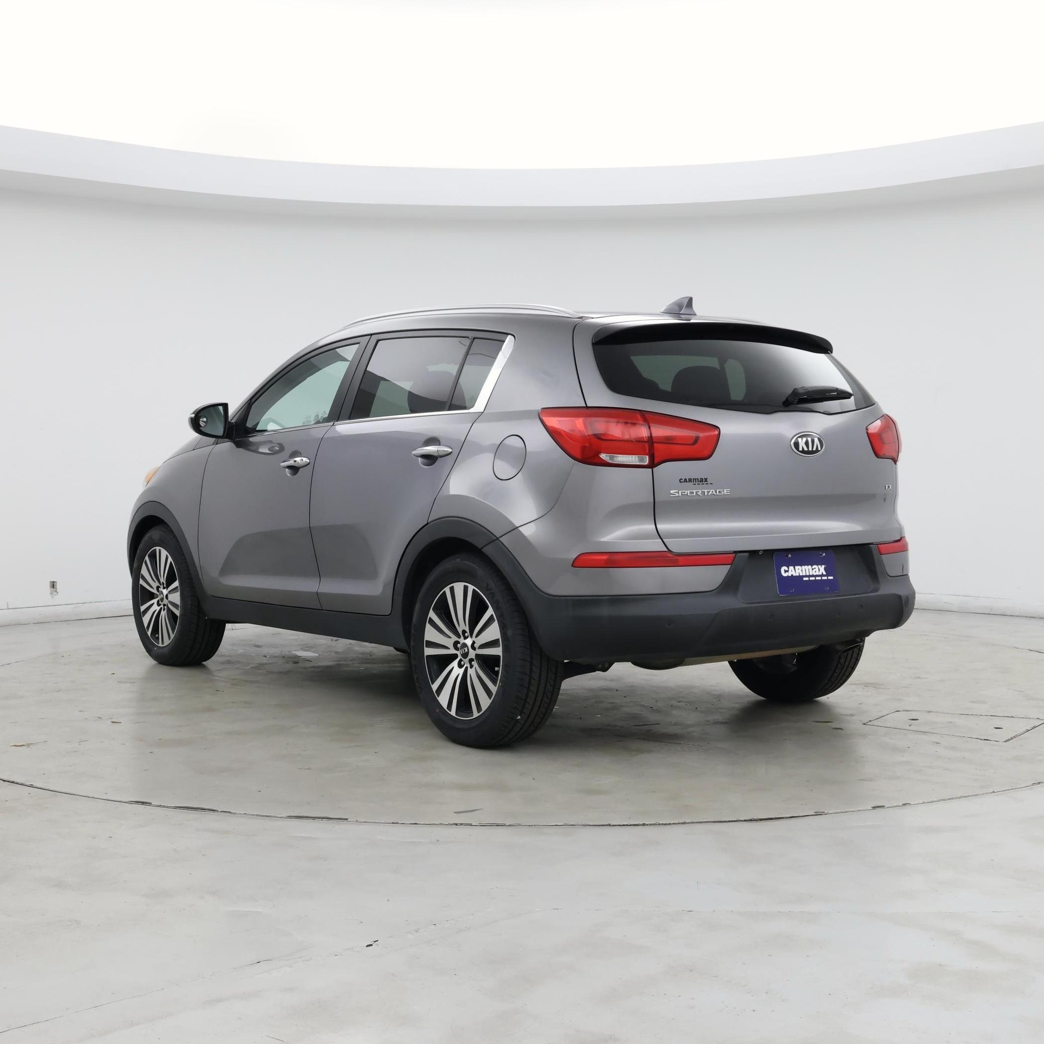 Thumbnail: 2016 Kia Sportage - 2