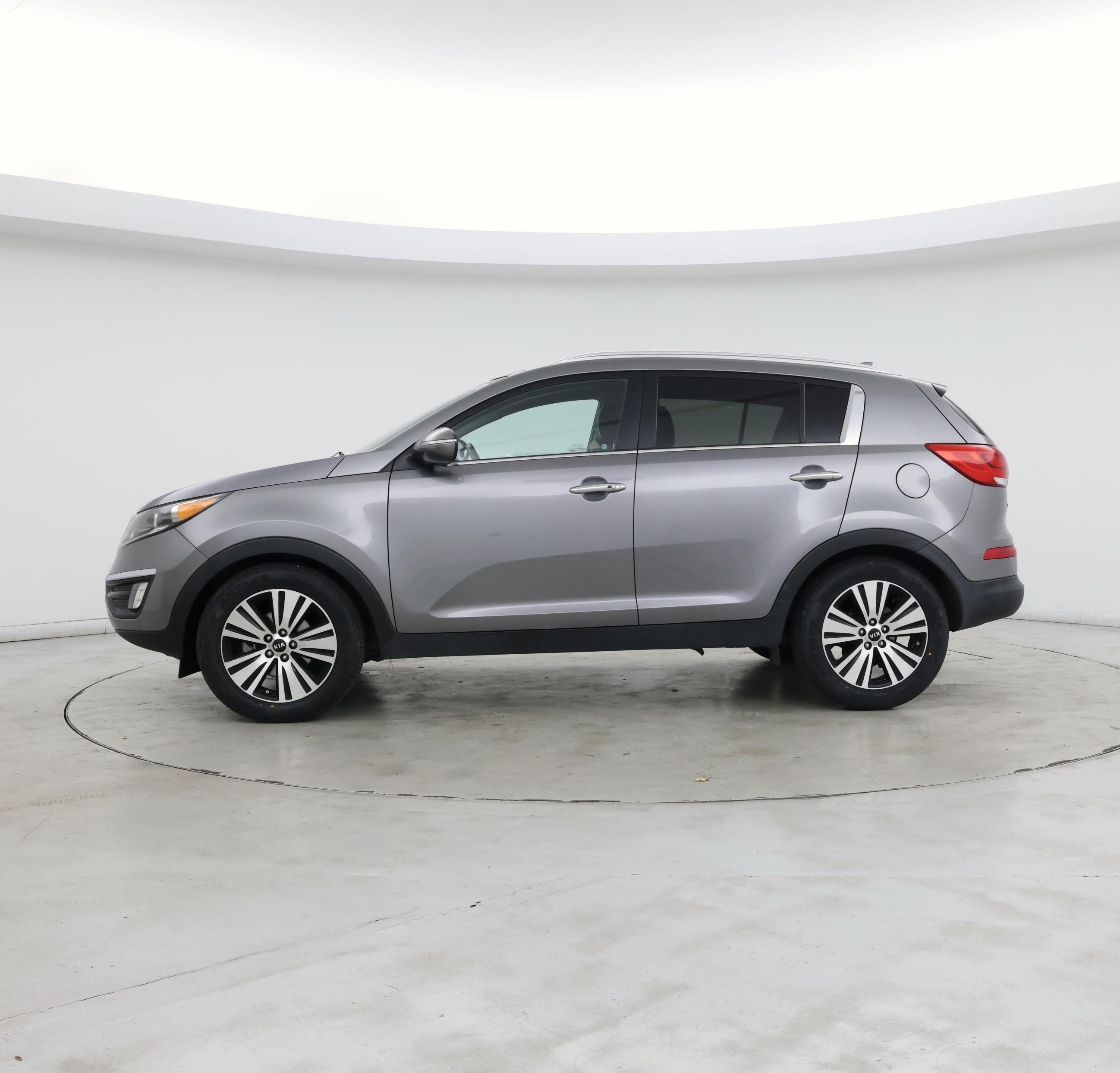Thumbnail: 2016 Kia Sportage - 3