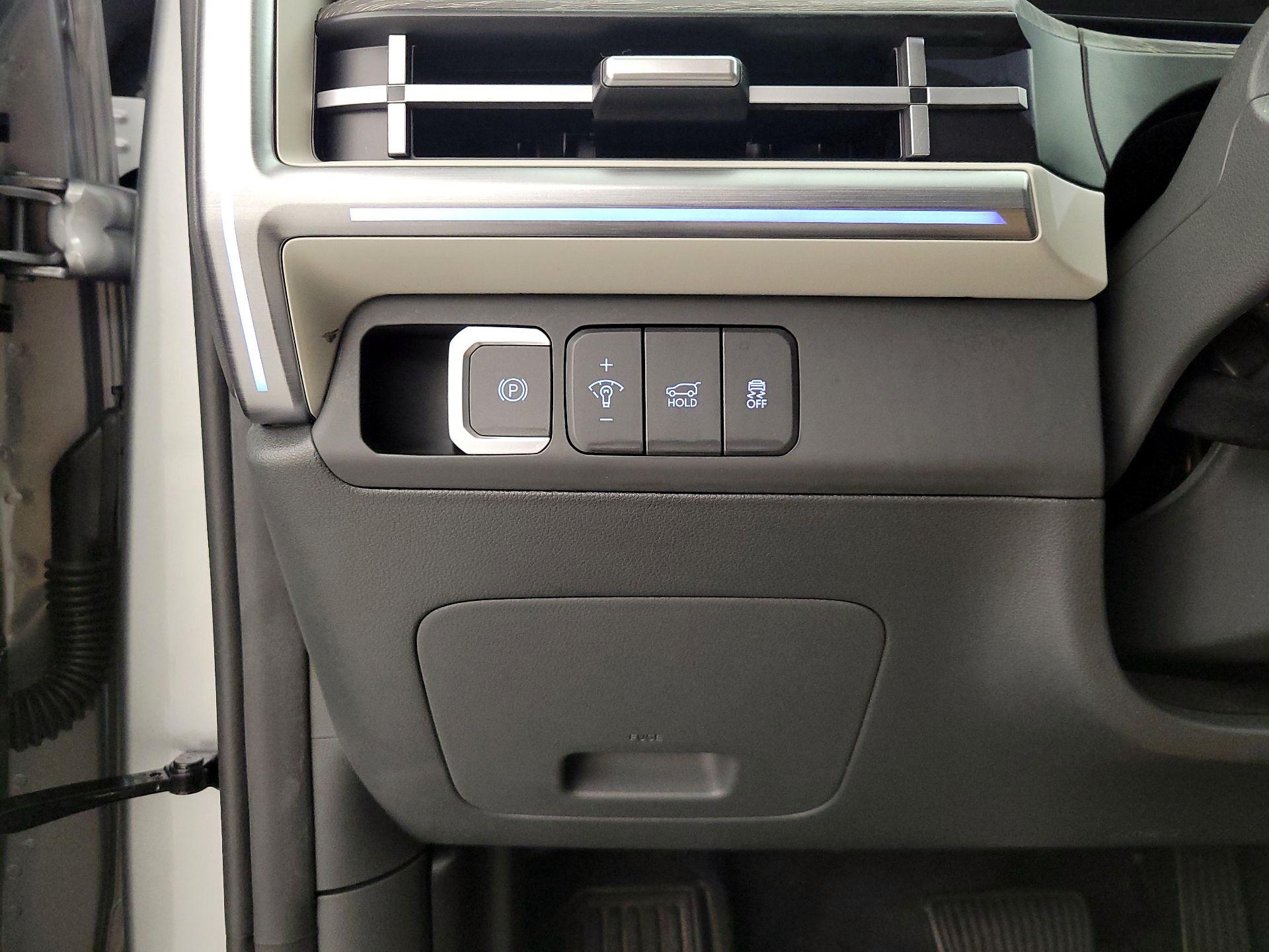 Thumbnail: 2024 Hyundai Santa Fe - 13