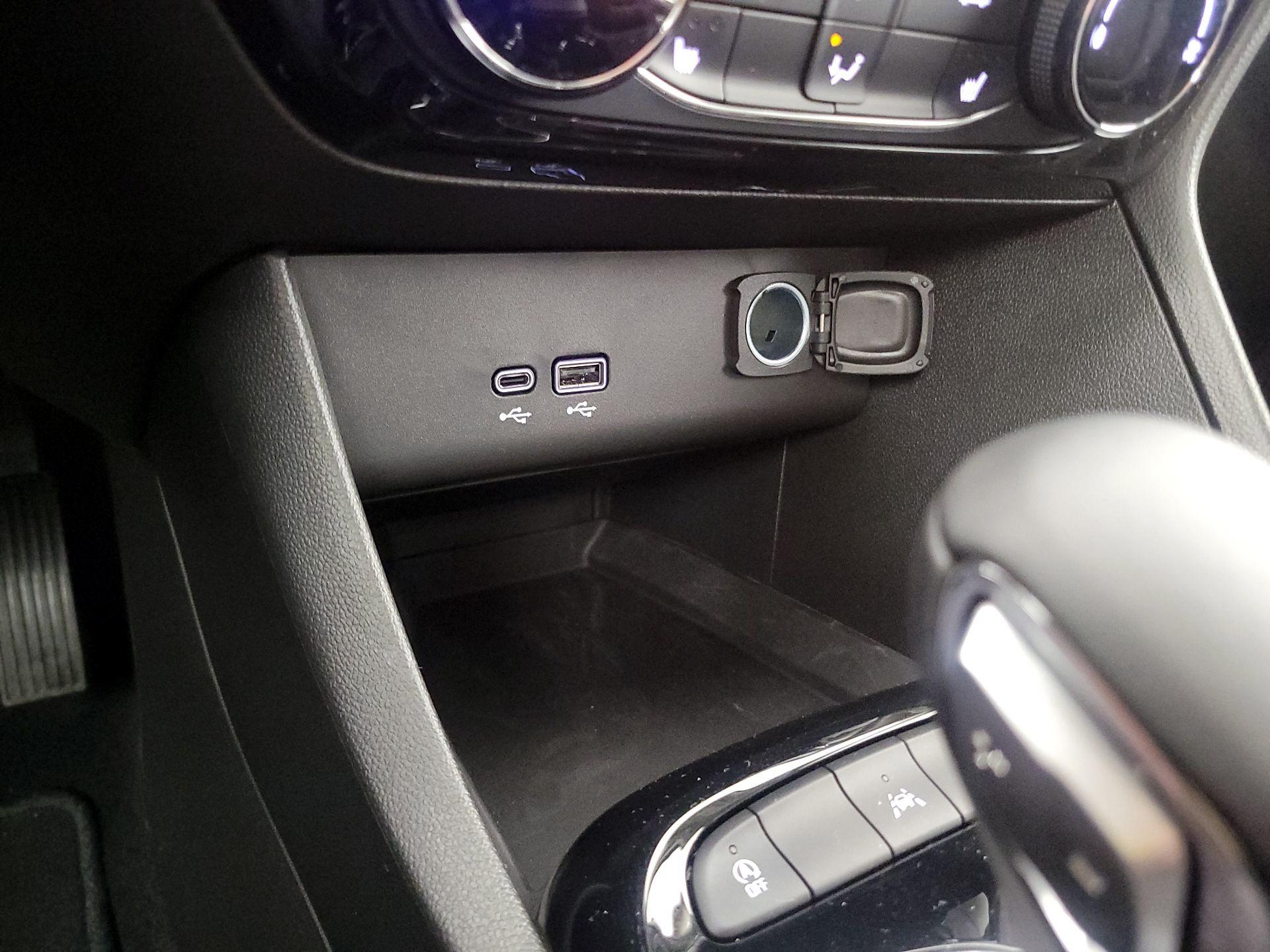 Thumbnail: 2026 Buick Encore GX - 18