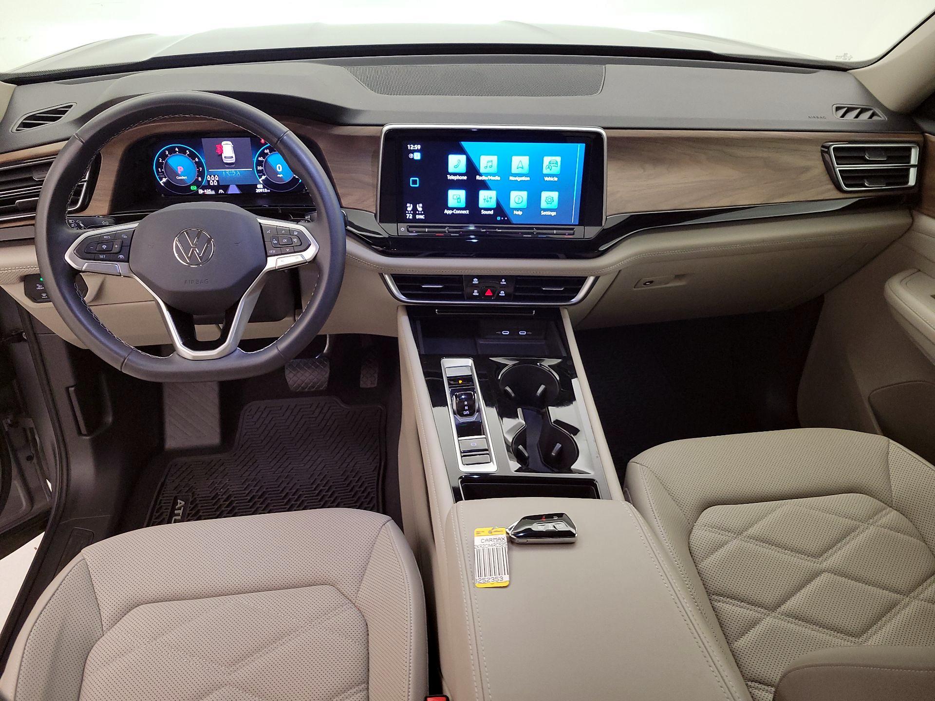 Thumbnail: 2024 Volkswagen Atlas - 9