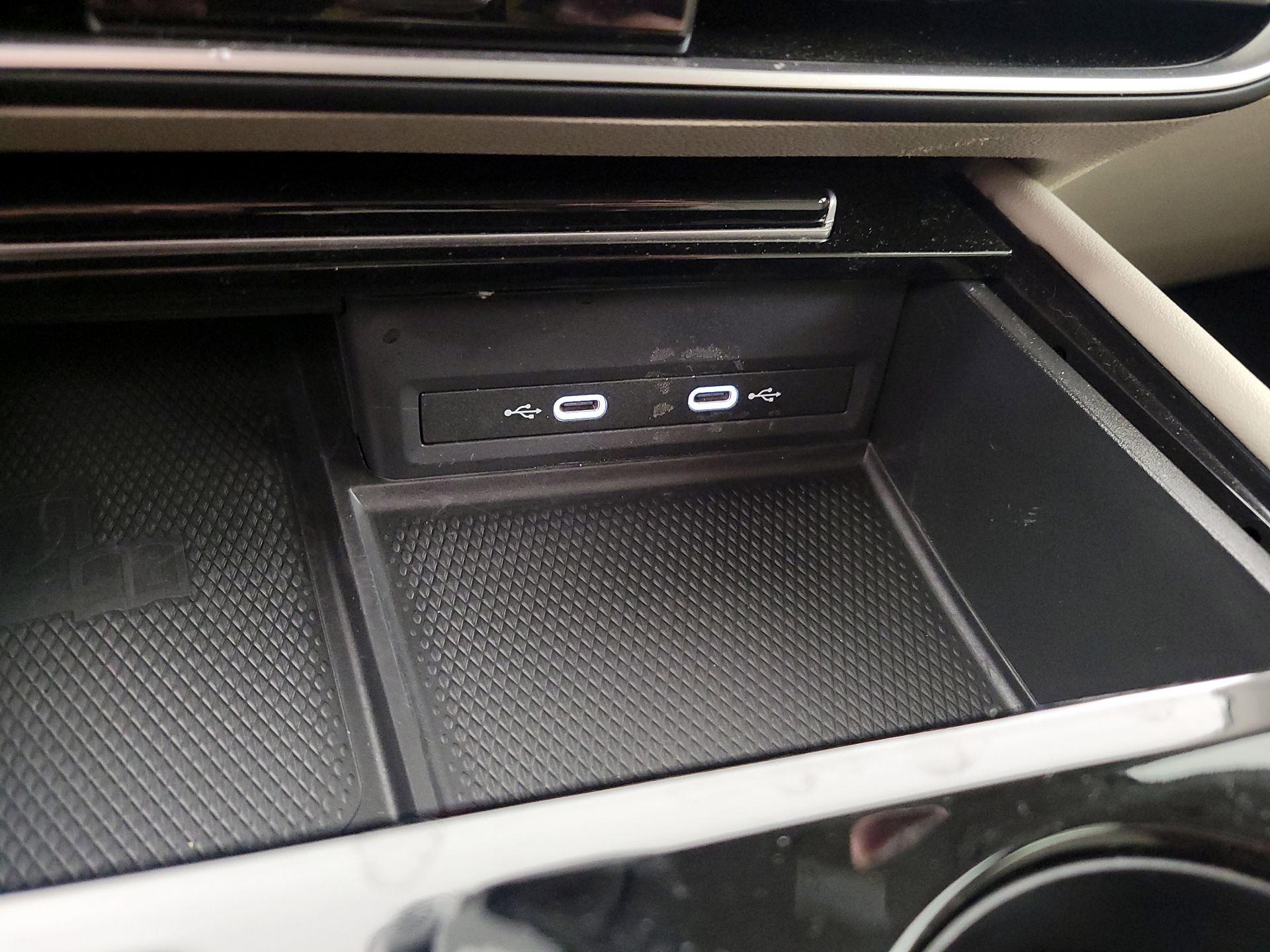 Thumbnail: 2024 Volkswagen Atlas - 18