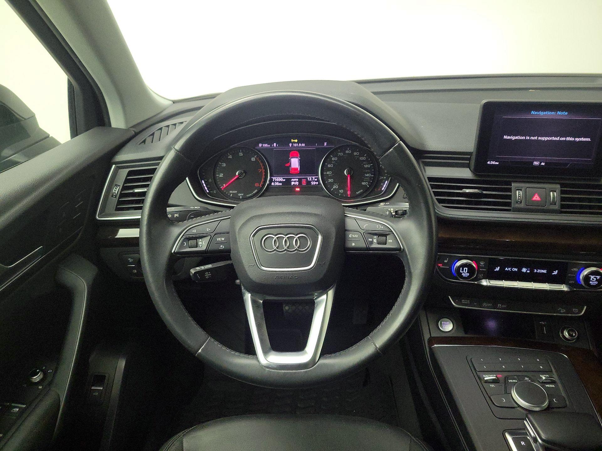 Thumbnail: 2019 Audi Q5 - 10