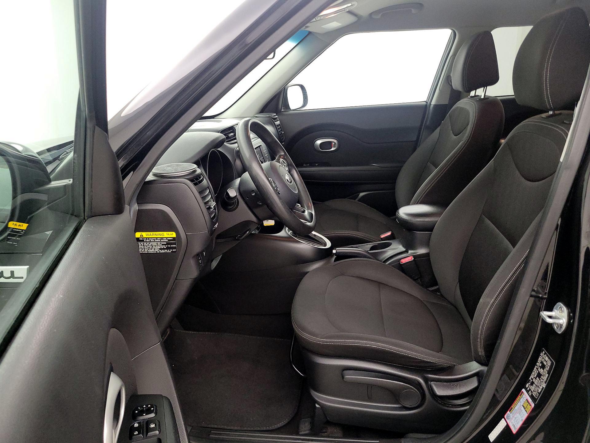 Thumbnail: 2018 Kia Soul - 11