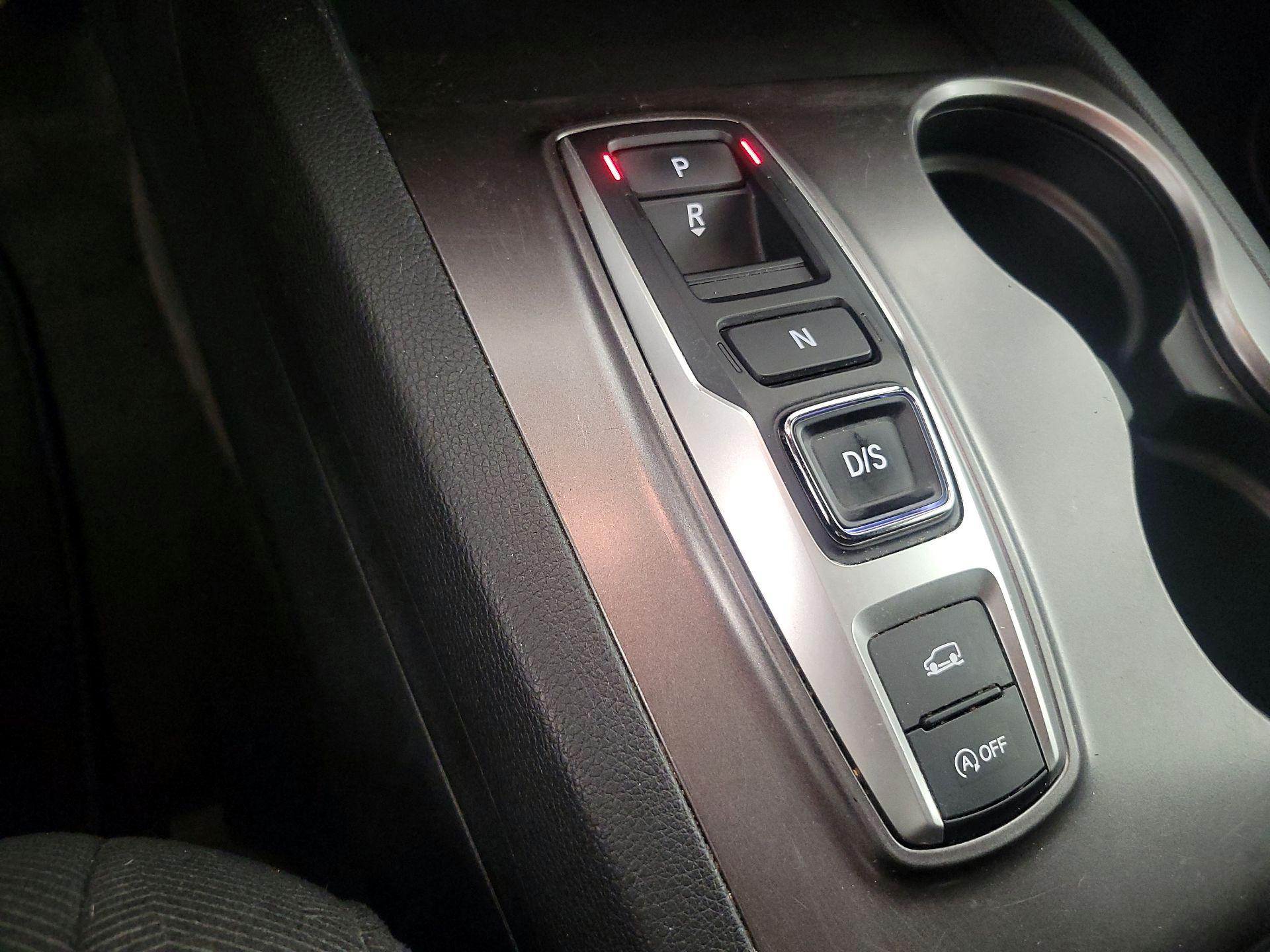 Thumbnail: 2022 Honda Pilot - 17