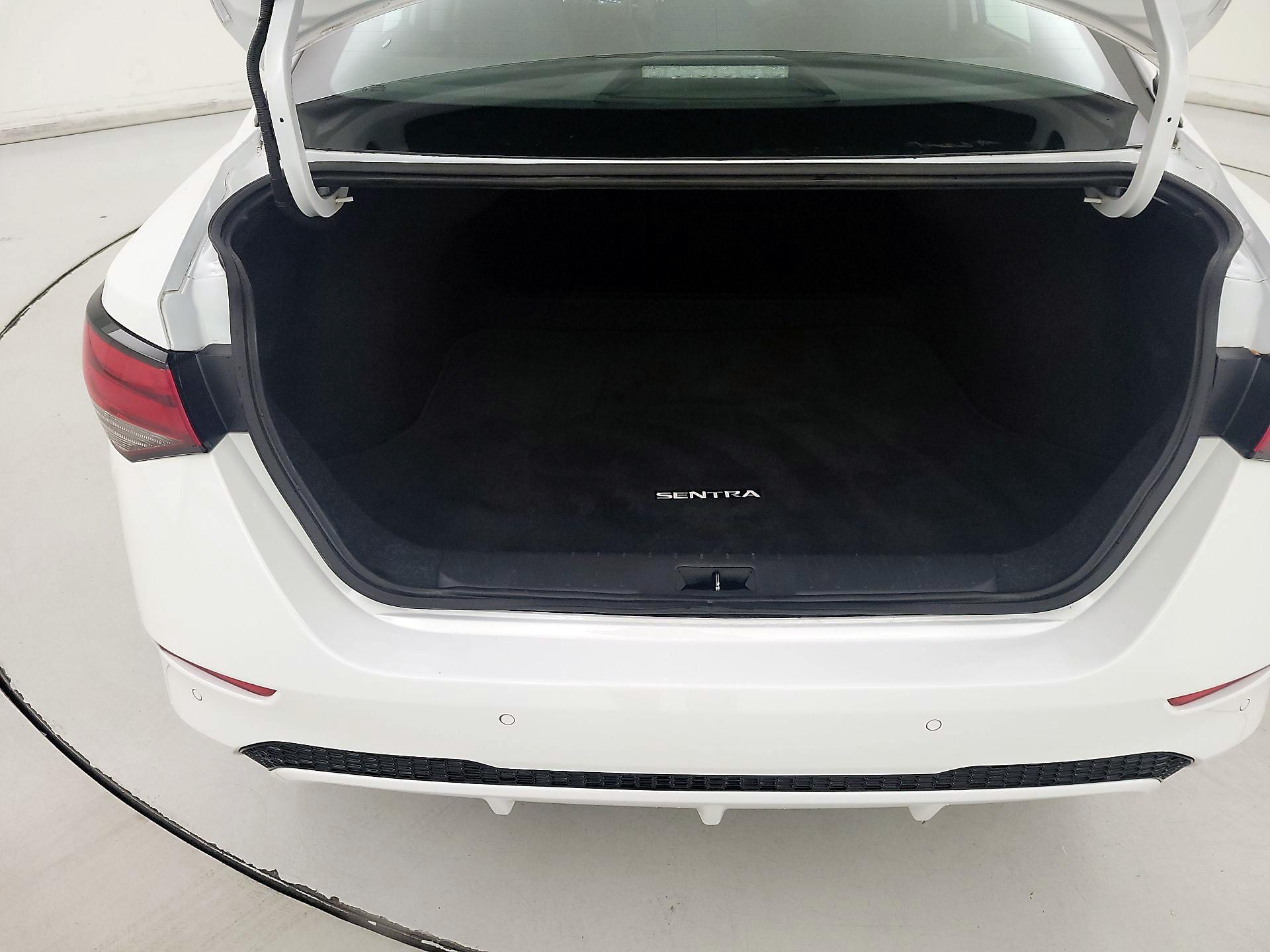 Thumbnail: 2022 Nissan Sentra - 19