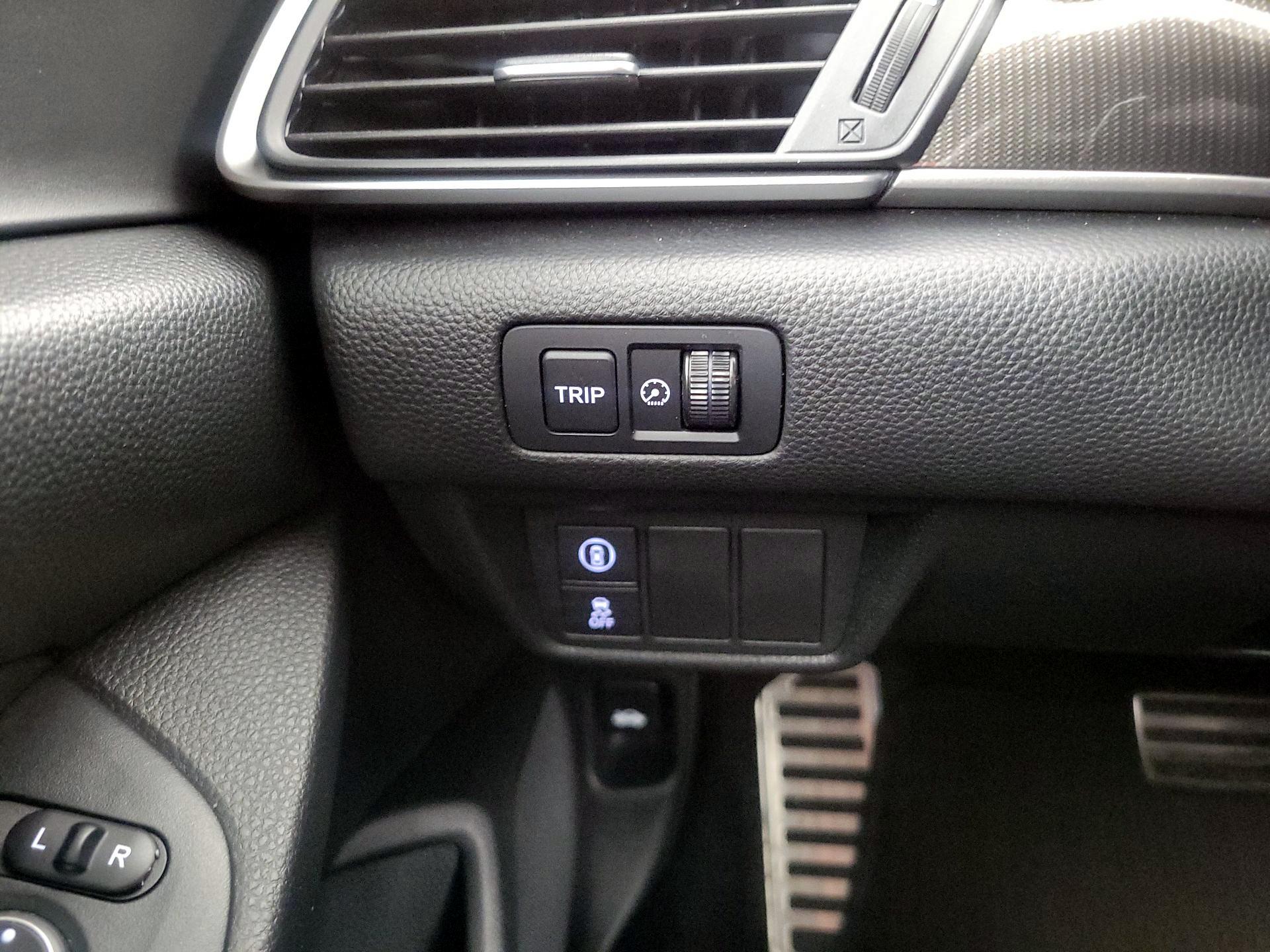 Thumbnail: 2022 Honda Accord - 13