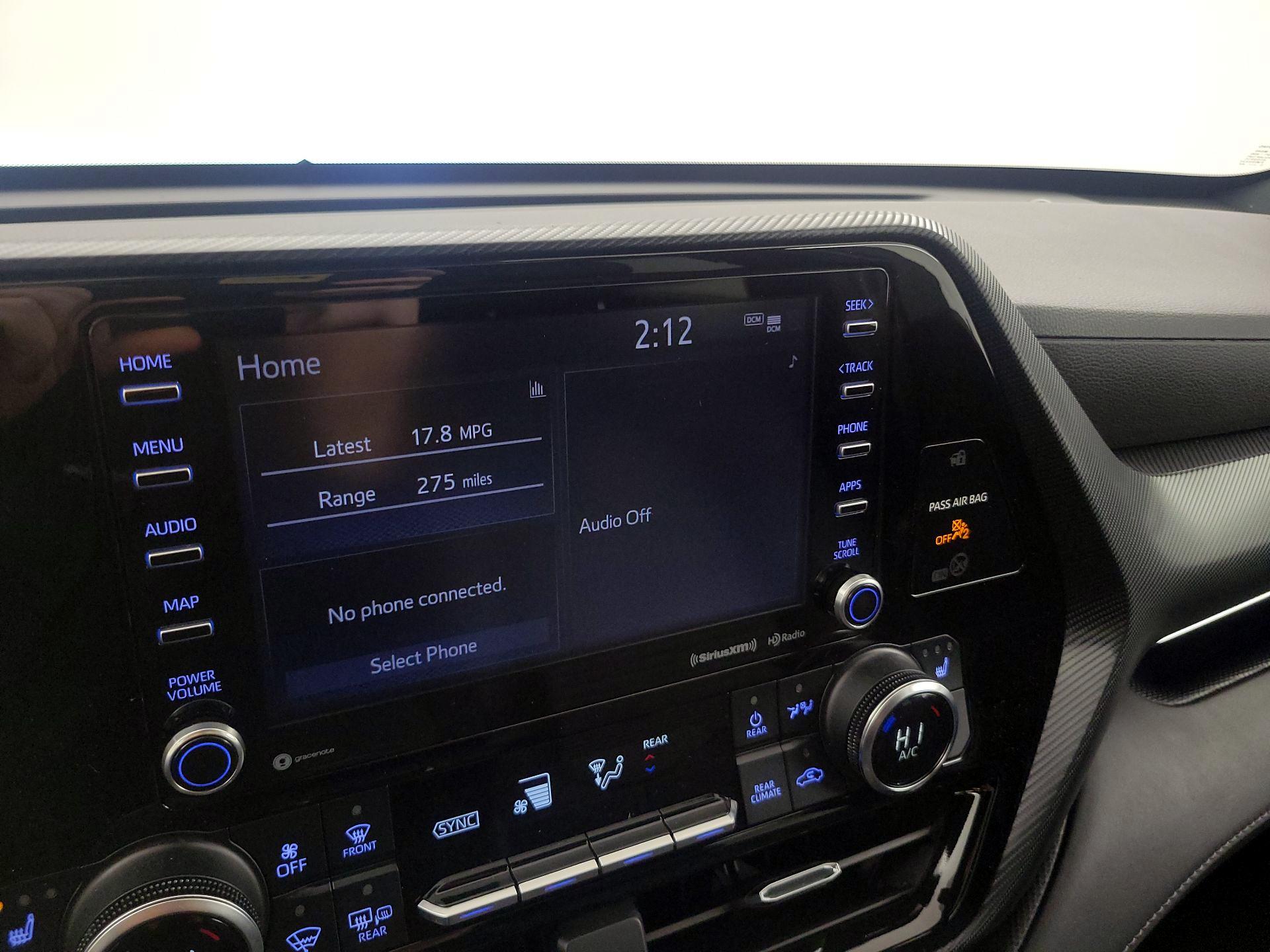 Thumbnail: 2021 Toyota Highlander - 15