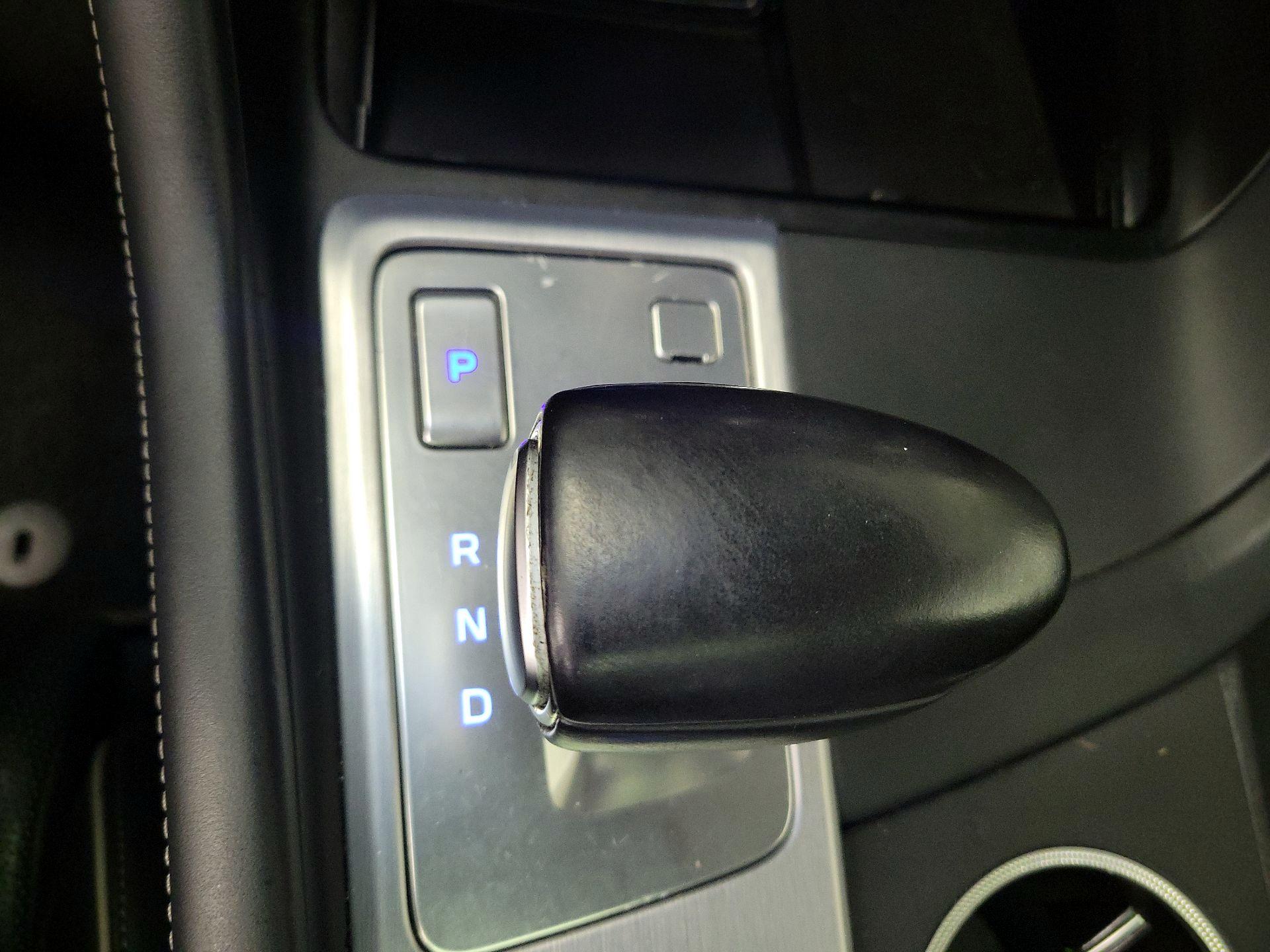 Thumbnail: 2019 Genesis G70 - 18