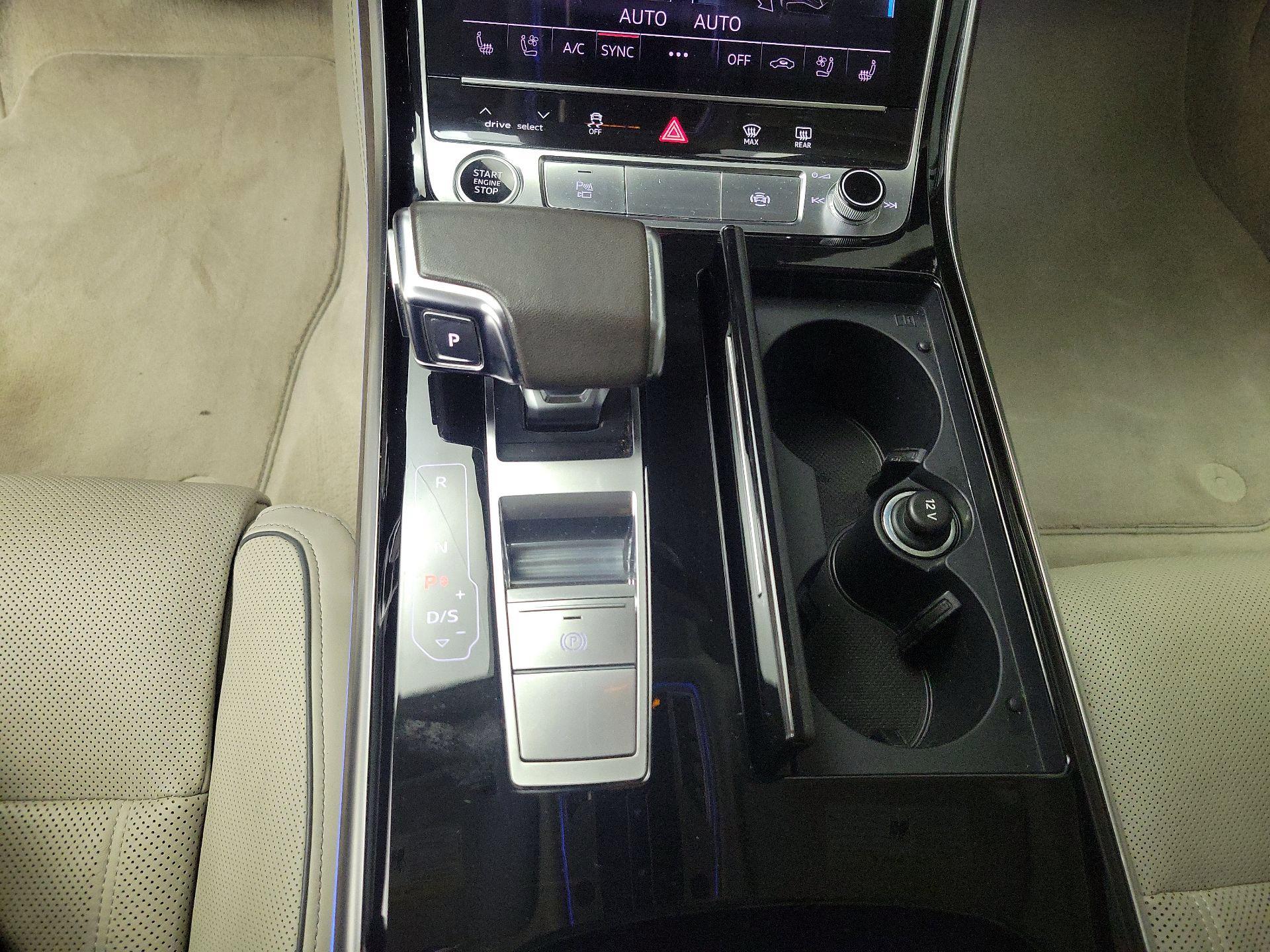 Thumbnail: 2021 Audi A8 - 18