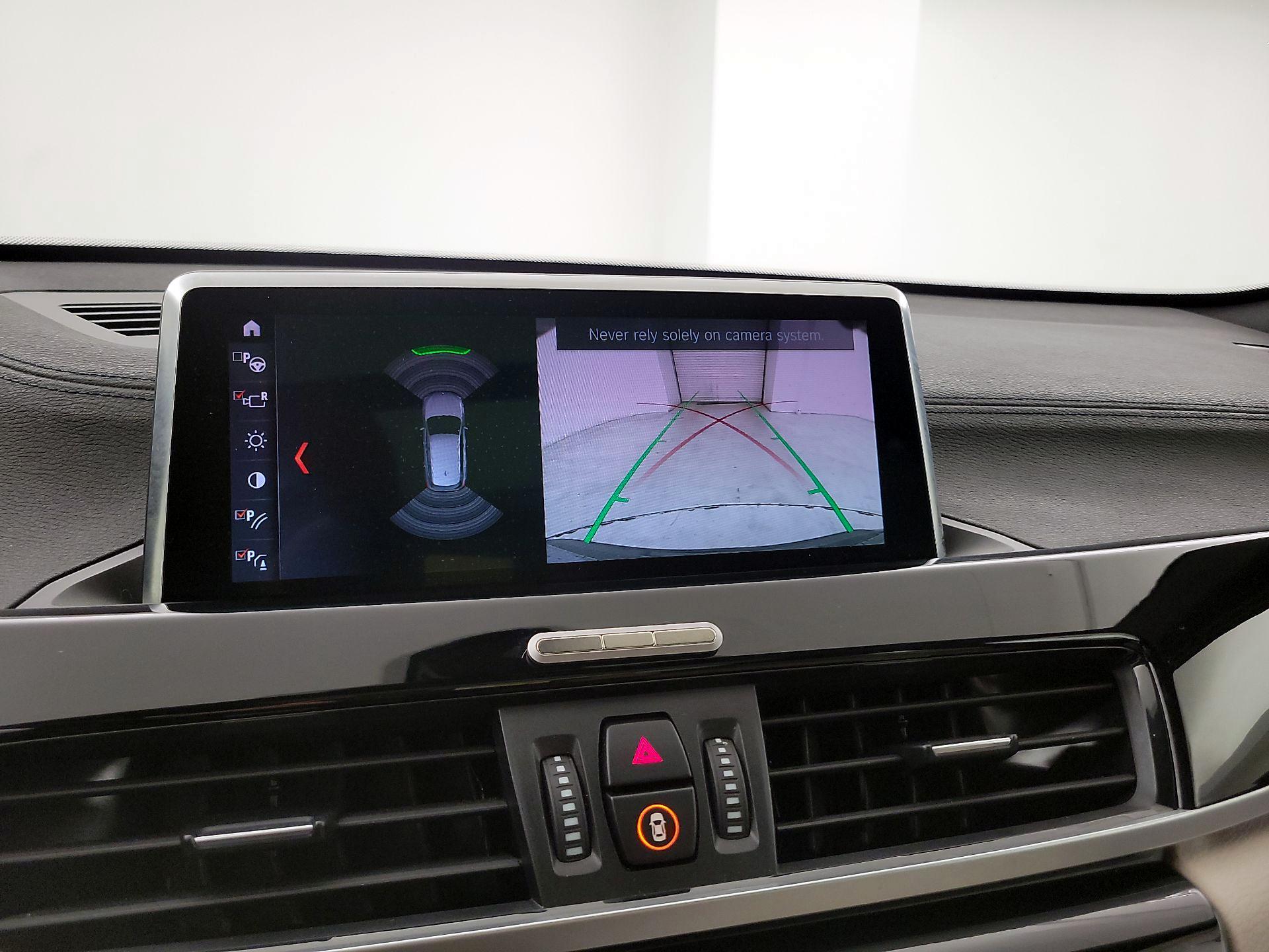 Thumbnail: 2021 BMW X1 - 15